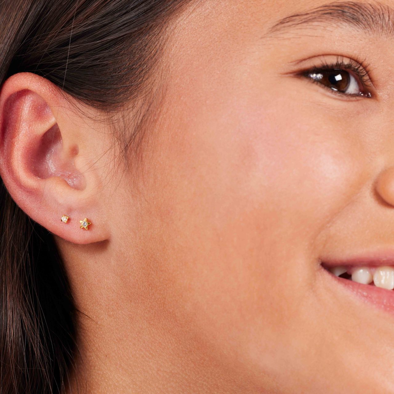 Tiny Tips stalen goldplated oorbellen zirkonia 2mm