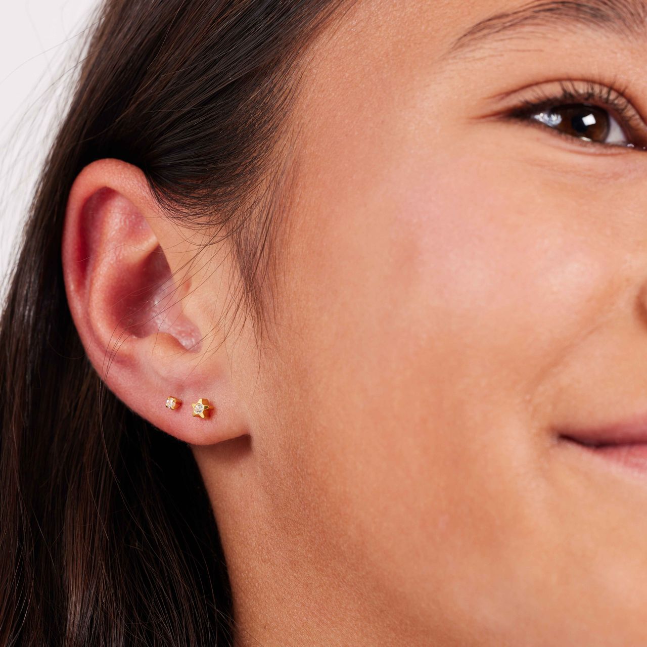 Tiny Tips stalen goldplated oorbellen ster kristal