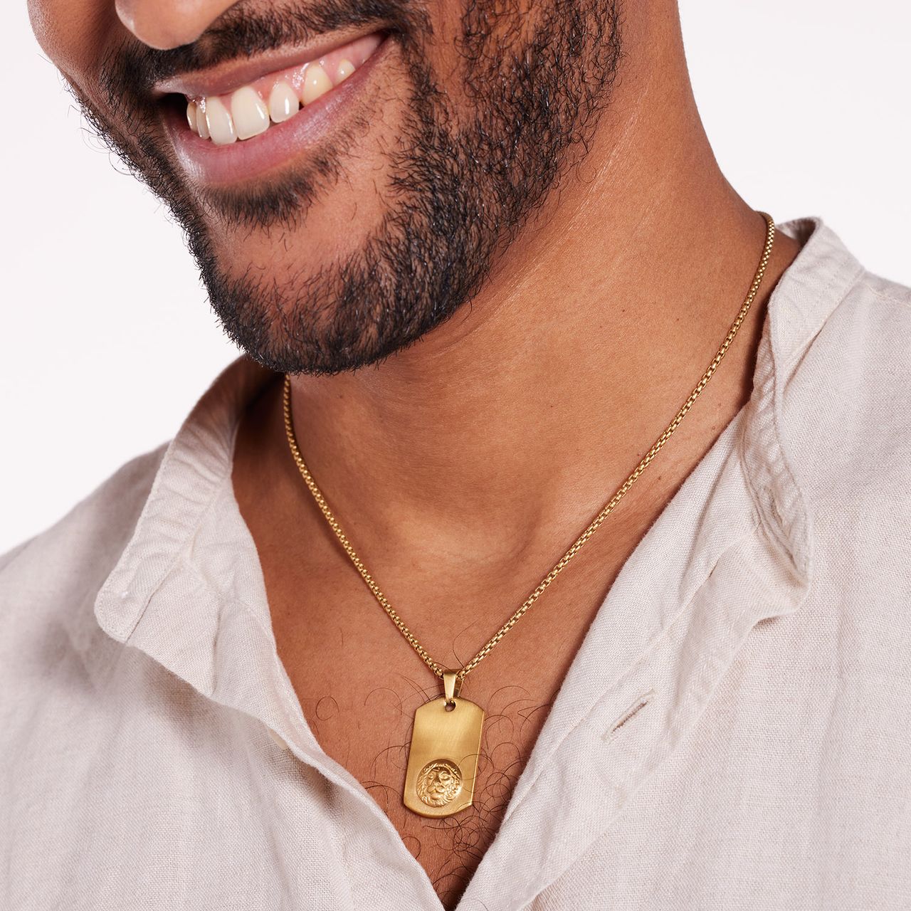 Gerecycled stainless steel goldplated ketting met hanger leeuw voor heren