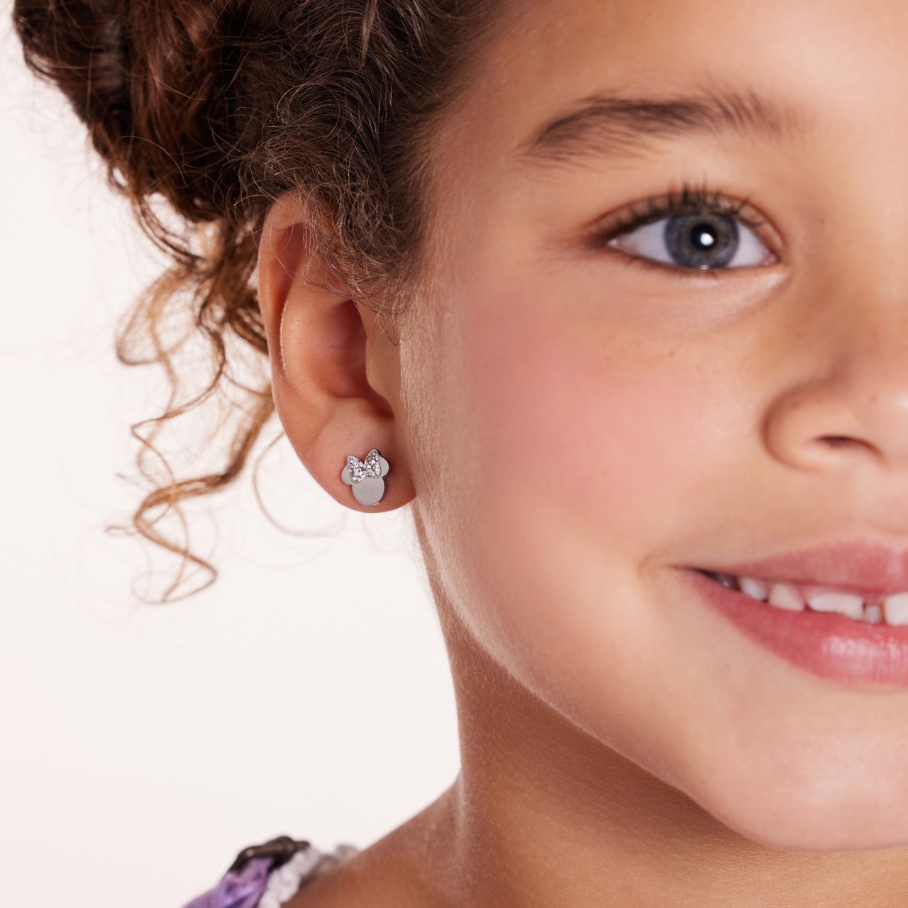 Disney stainless steel set 2 paar oorknoppen Minnie Mouse met kristal