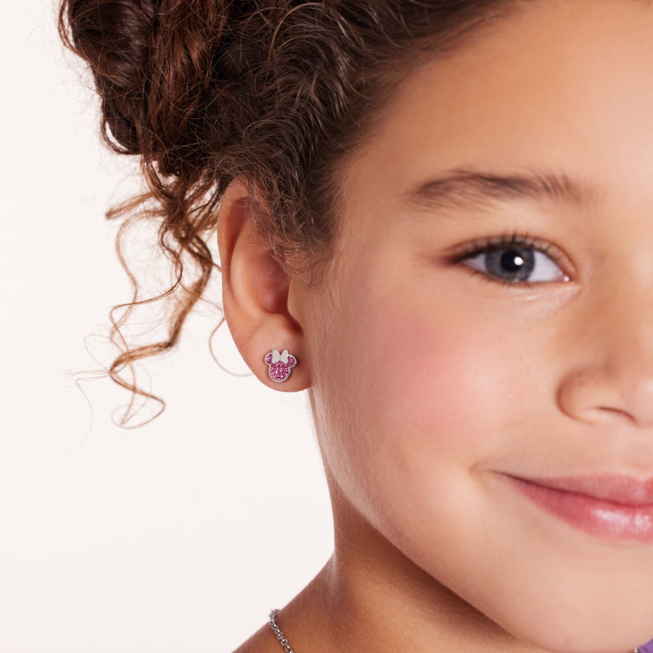 Disney stainless steel oorknoppen Minnie Mouse met roze kristal