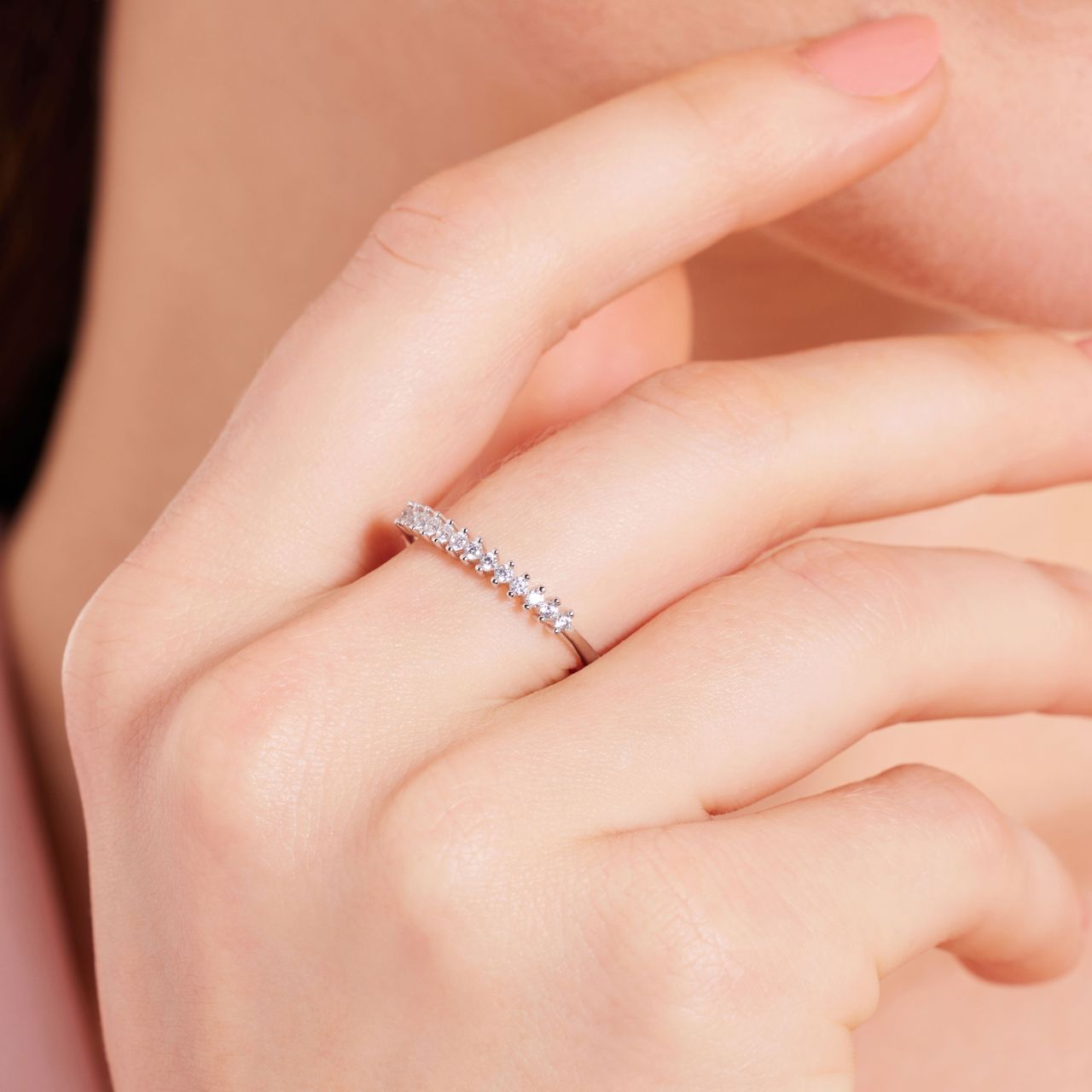 Zilveren ring met zirkonia