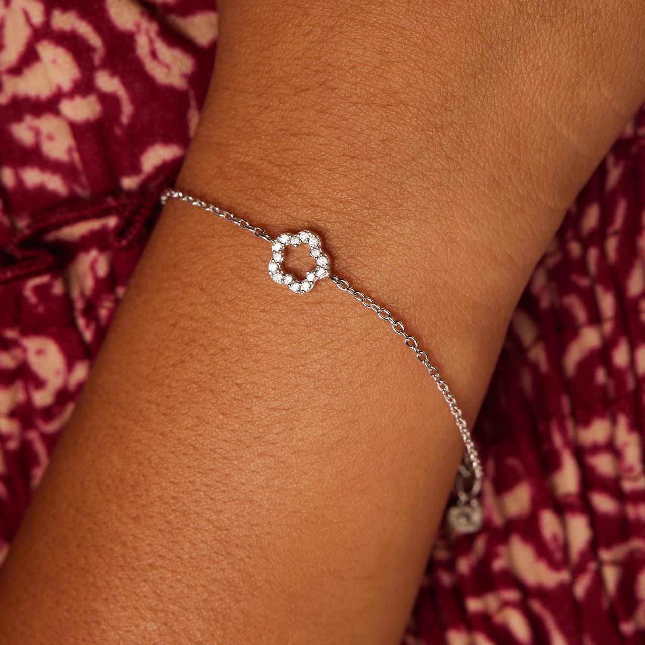 Zilveren armband bloem zirkonia