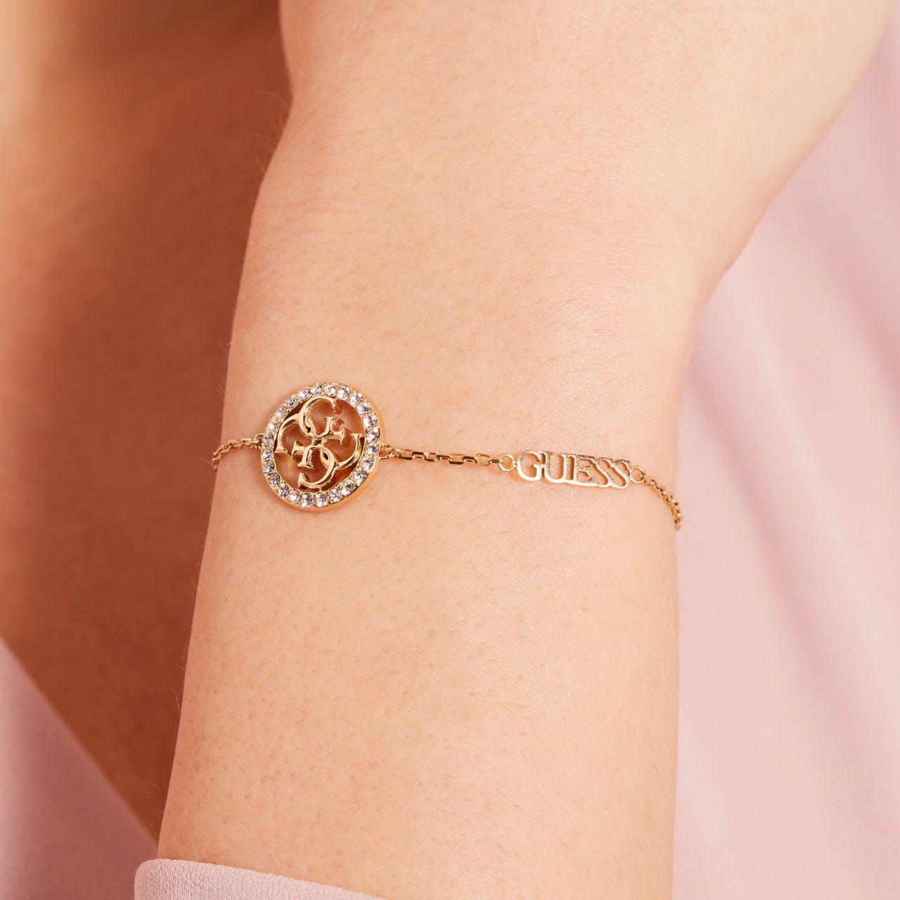 Guess goldplated stalen armband LIFE IN 4G