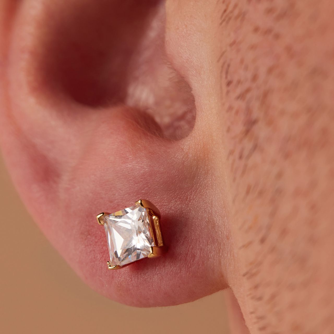 Zilveren goldplated oorknoppen met zirkonia voor dames