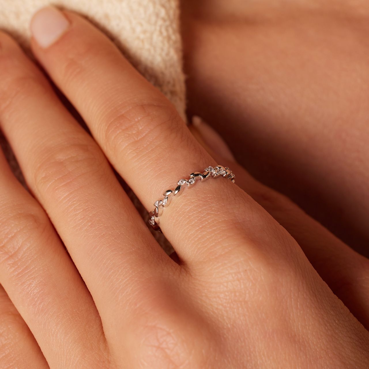 Ring aus 925er Silber Blatt