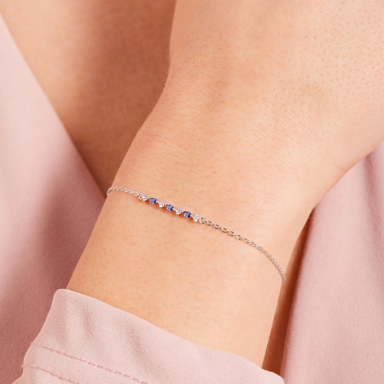 Zilveren armband blauw/wit zirkonia