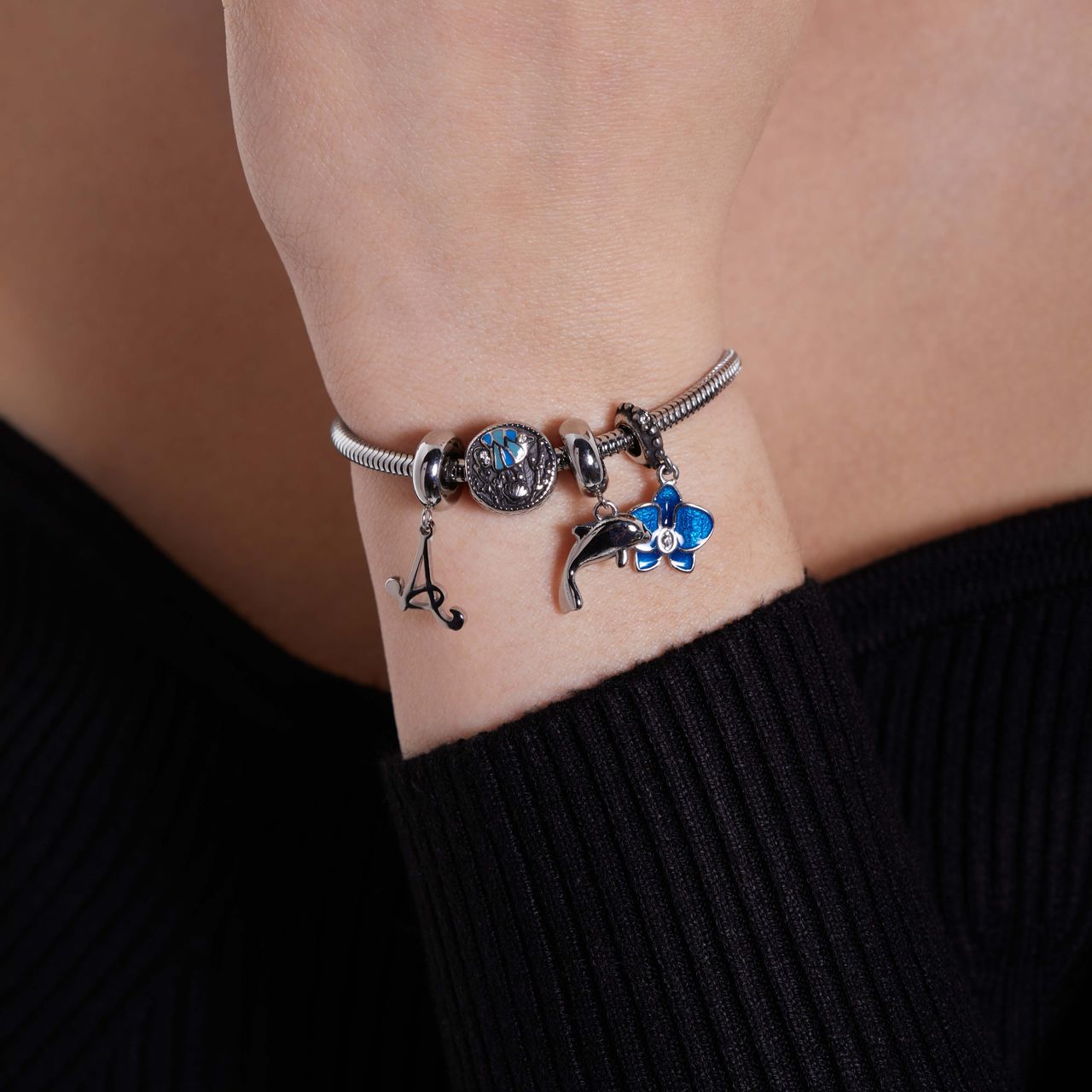 Stainless steel bedel bloem blauw