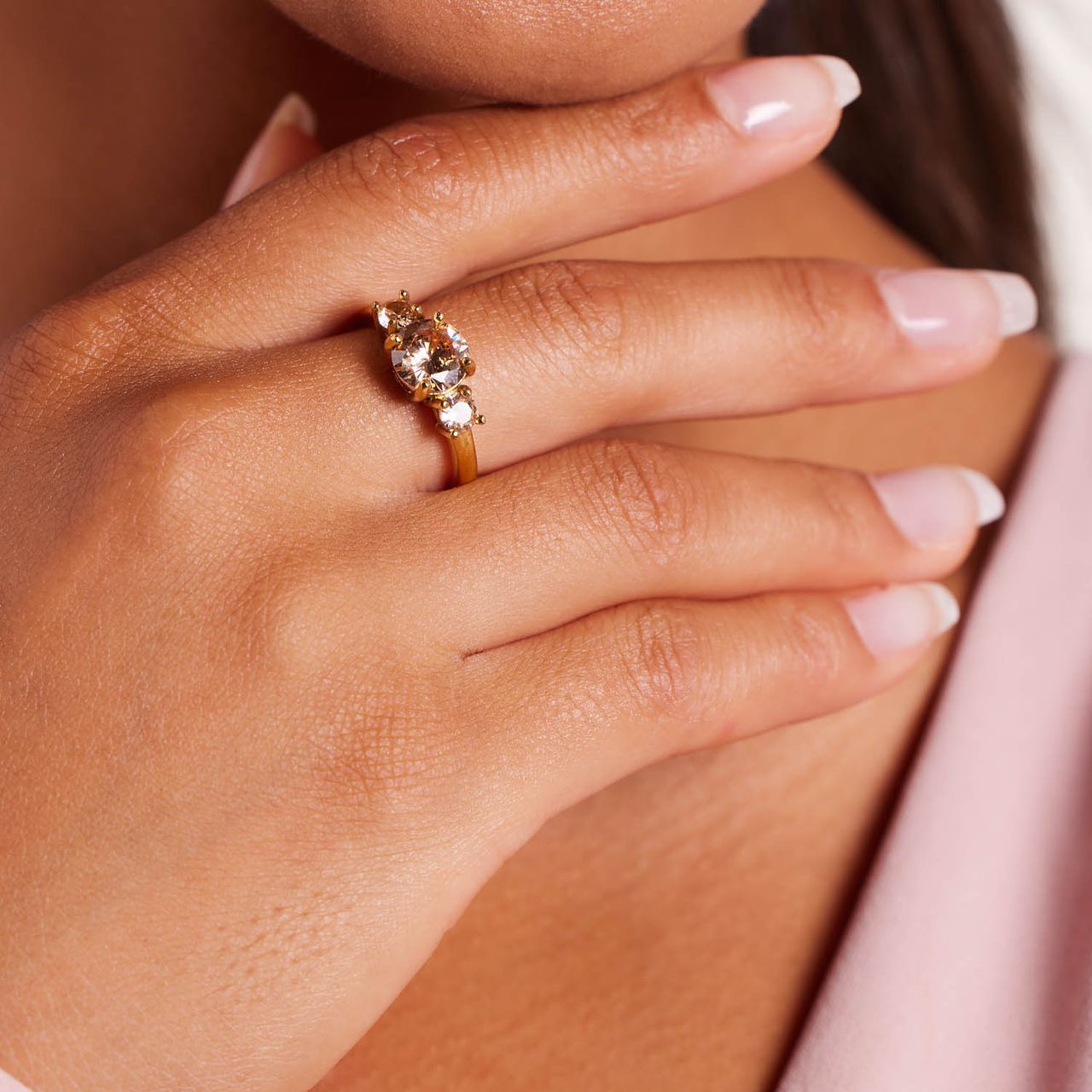 Stainless steel goldplated ring met zirkonia voor dames