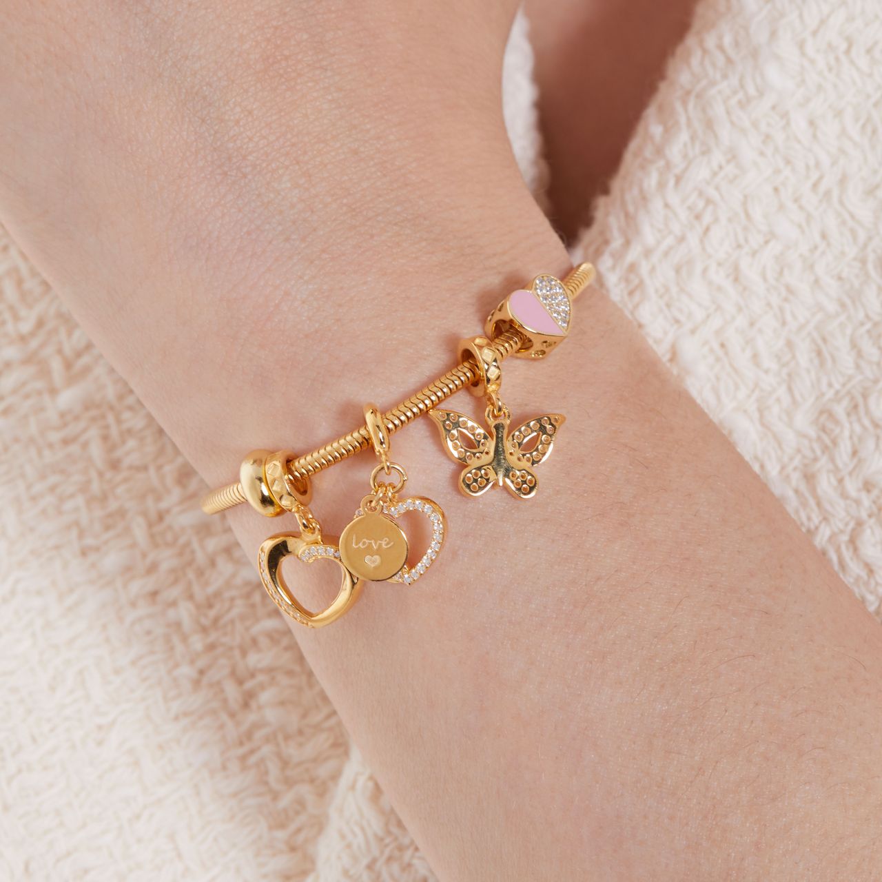 Charm aus 925er Silber, vergoldet, Herz, Infinity-Zeichen und Scheibe