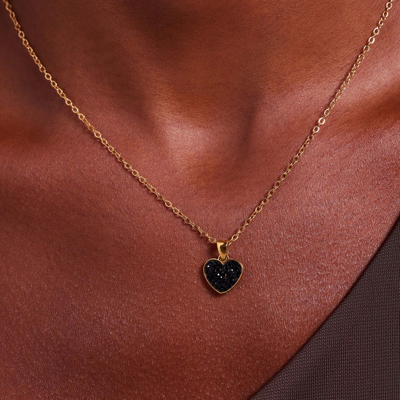 Stainless steel goldplated ketting met hanger hart met zwart kristal voor dames