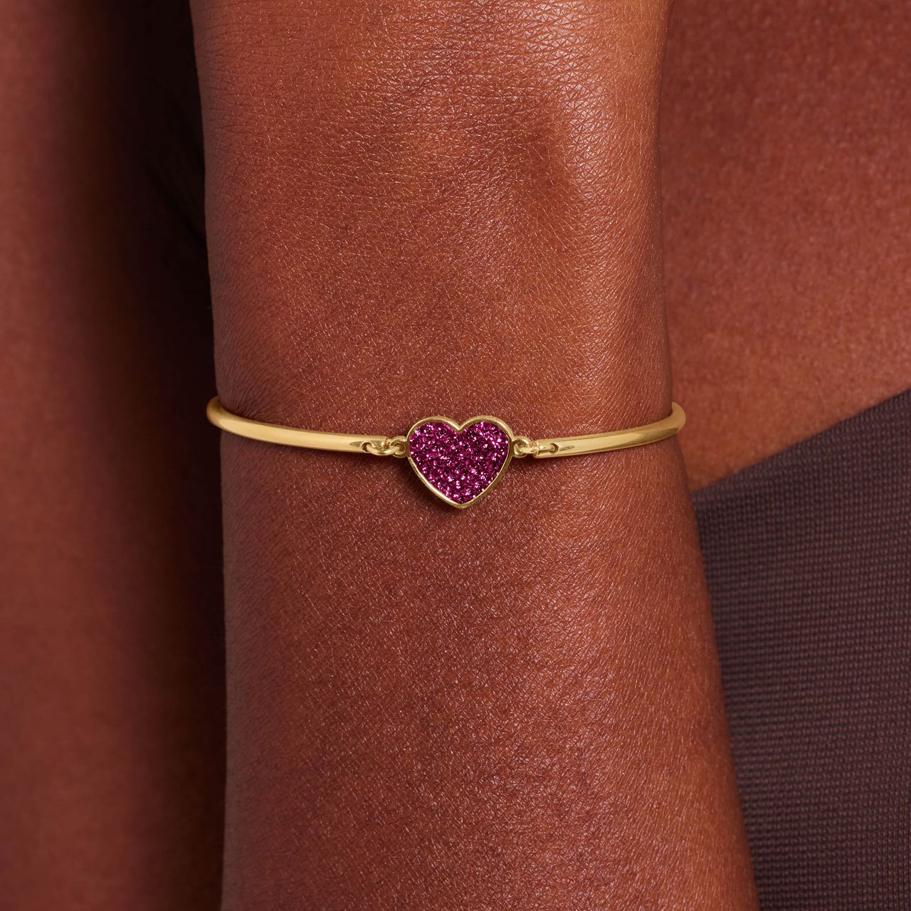 Armband aus Edelstahl, vergoldet, Herz mit Kristall, Amethystfarben