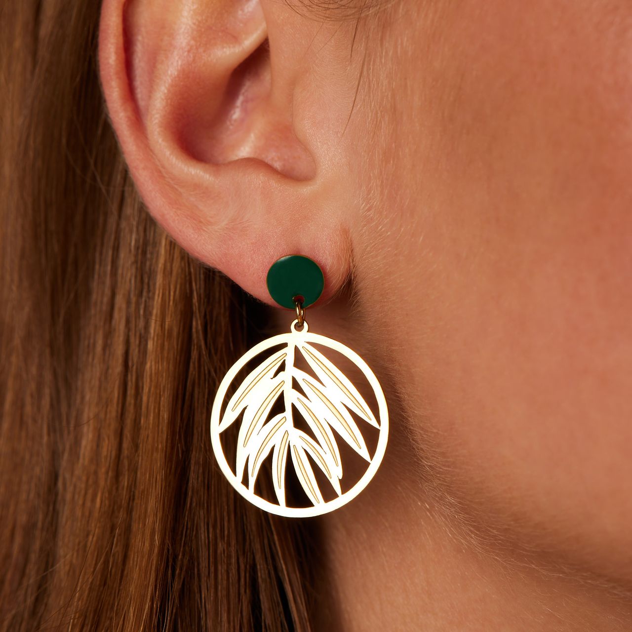 Stainless steel goldplated oorringen rond met blad groen voor dames