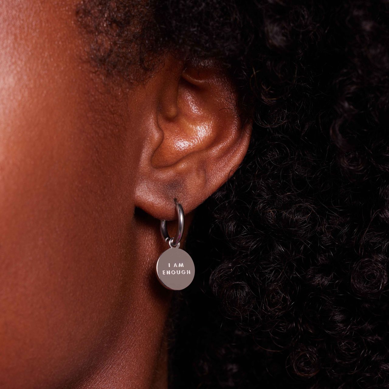 Stainless steel oorbellen met I am enough