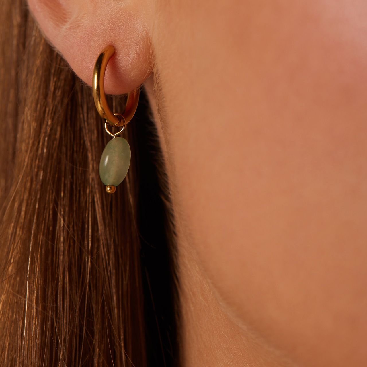 Stainless steel goldplated oorringen met groene aventurijn voor dames