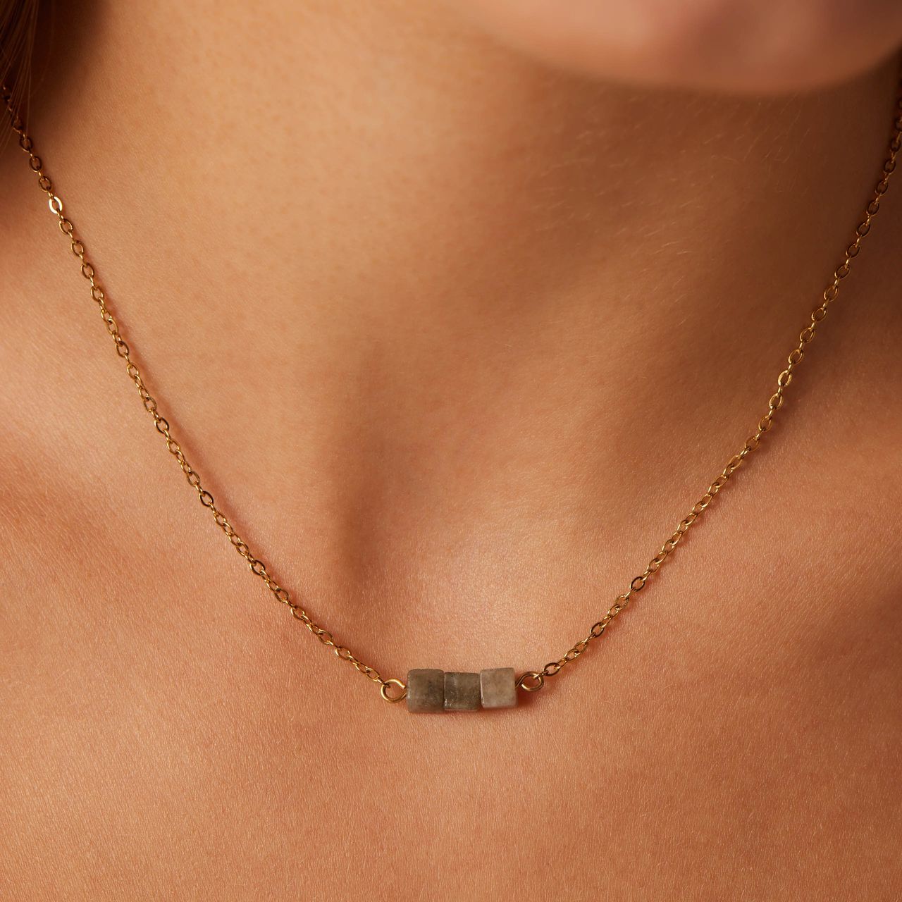Stainless steel goldplated ketting met glitter steen voor dames