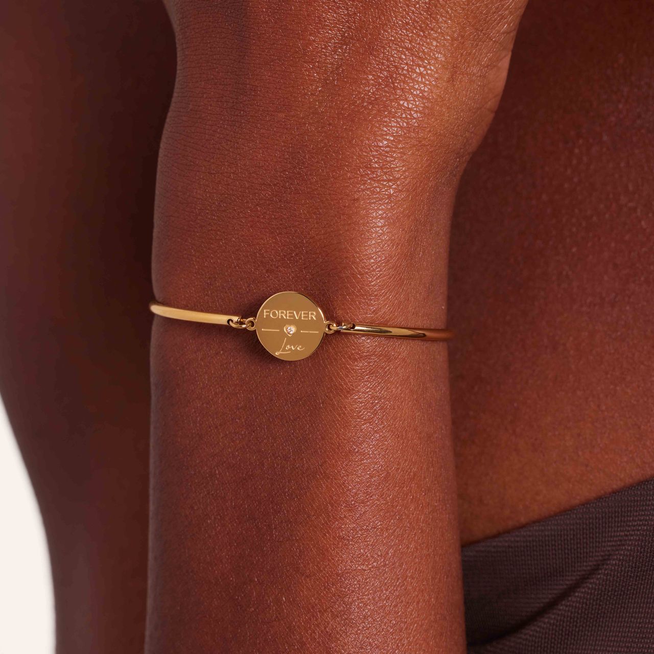 Stainless steel goldplated armband forever love