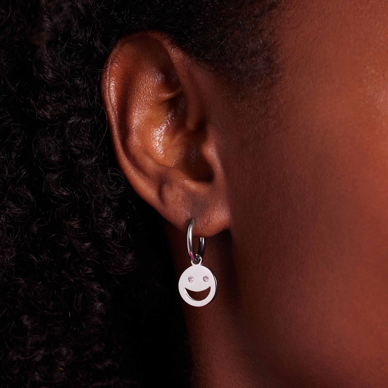 Ohrringe aus Edelstahl, Smiley, mit rosa Zirkonia