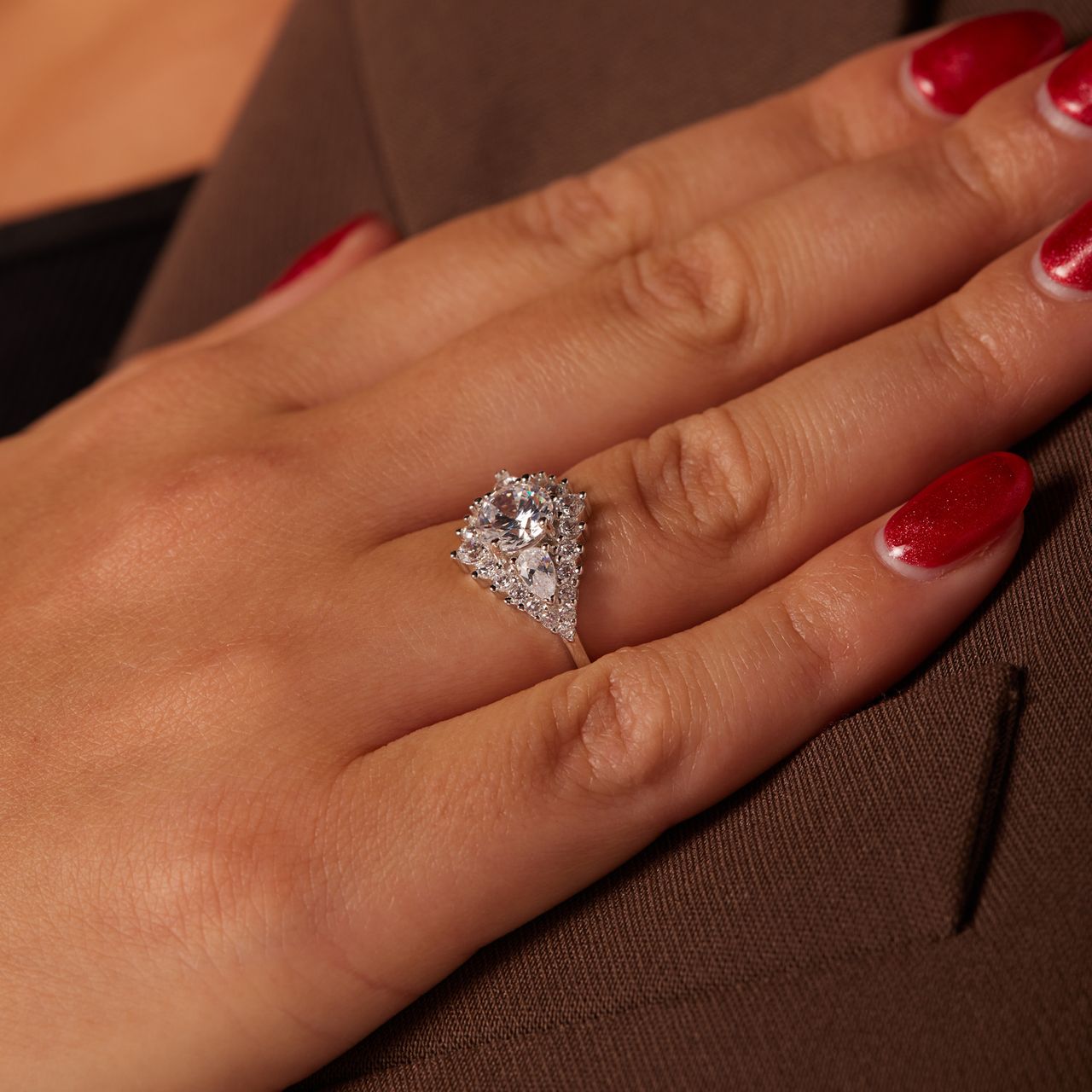 Ring aus 925 Silber mit Zirkonia