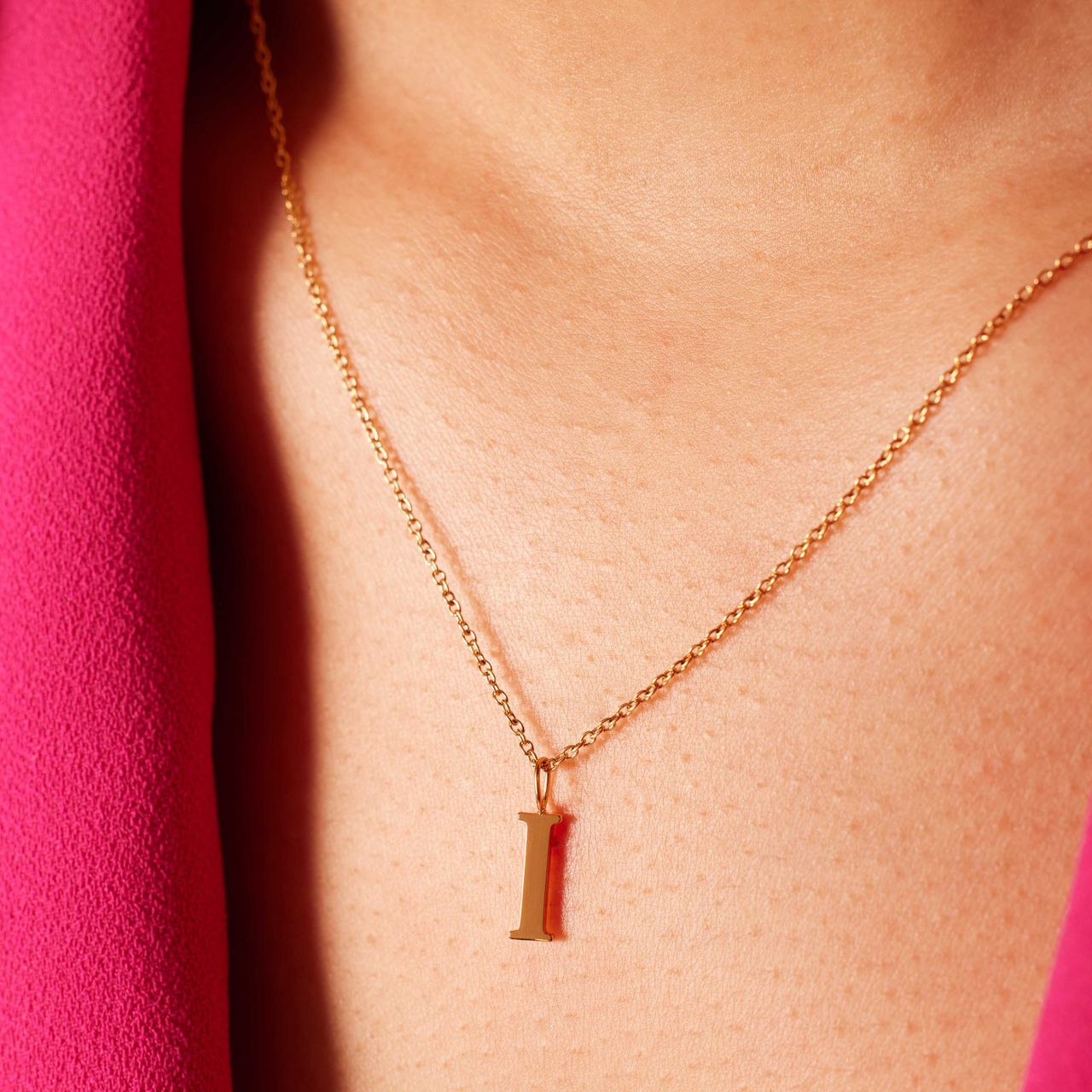Stainless steel goldplated ketting met letterhanger I voor dames