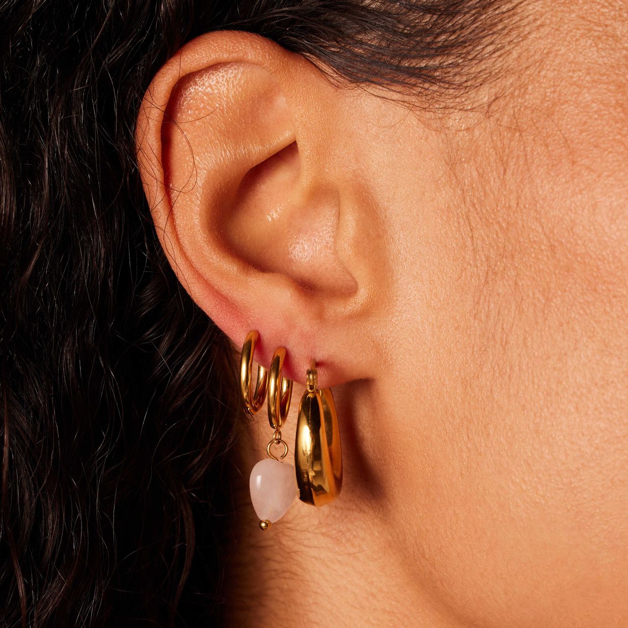 Stainless steel goldplated oorringen set met rozenkwarts voor dames