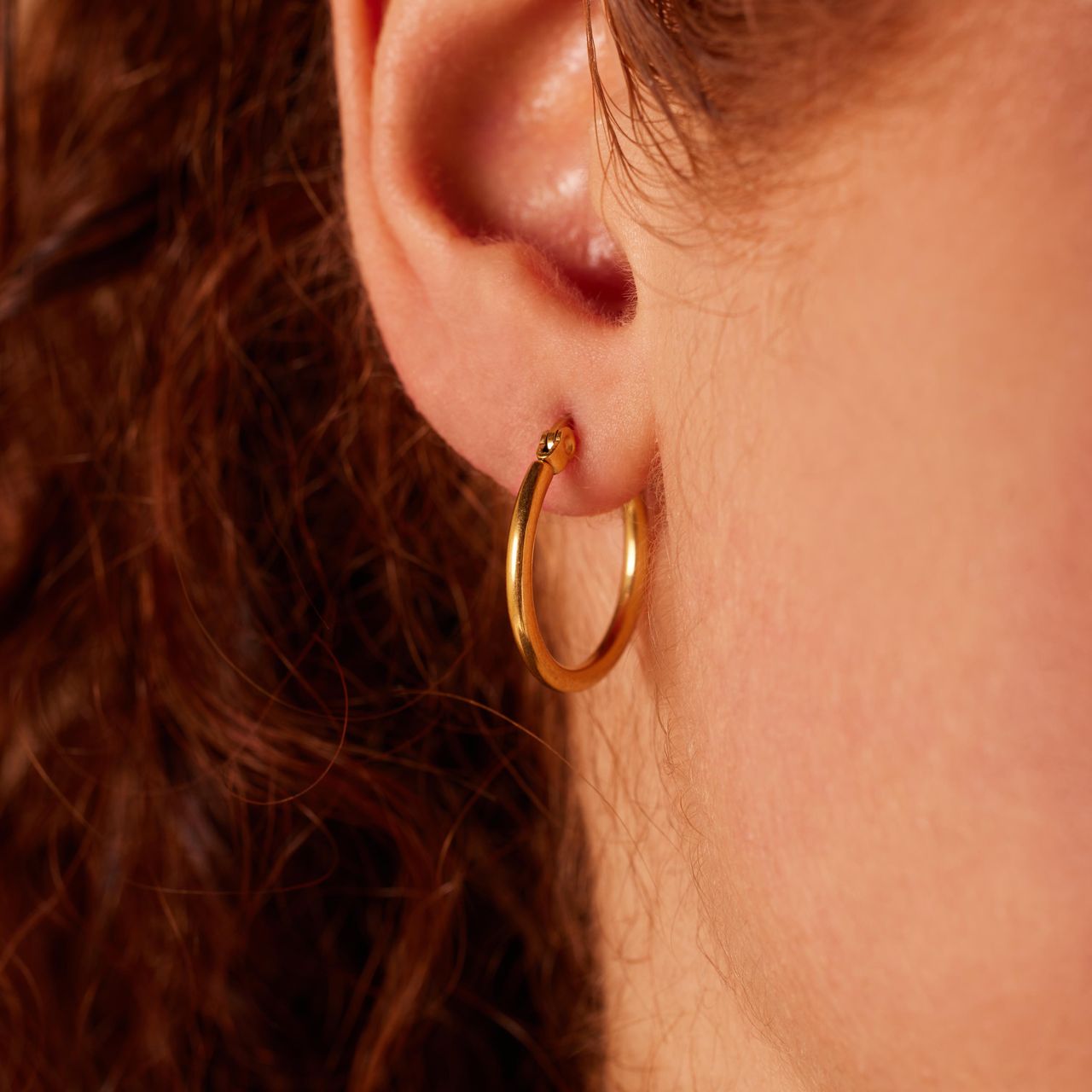 Stainless steel goldplated oorringen 20mm voor dames