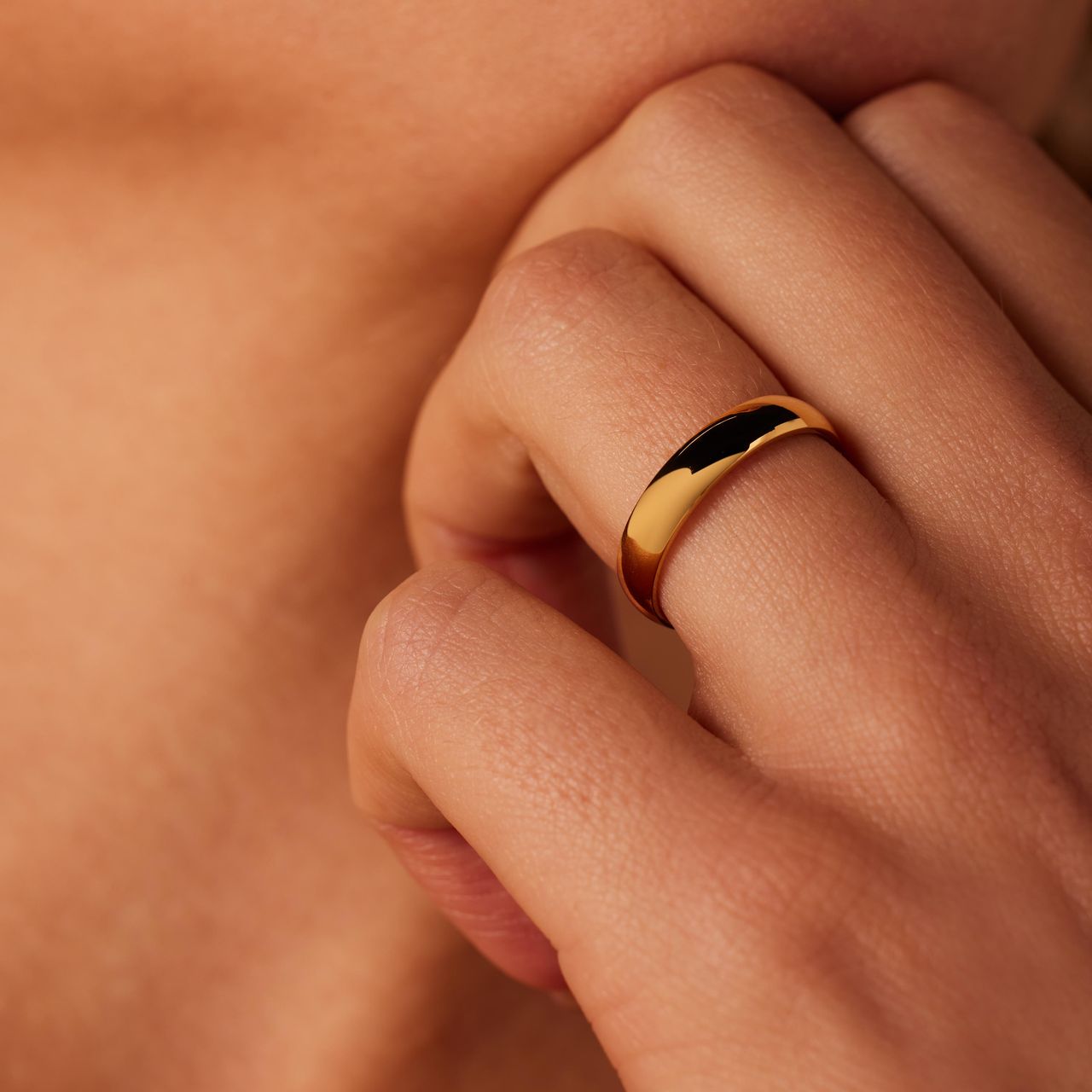 Vergoldeter Ring aus Edelstahl, 4 mm