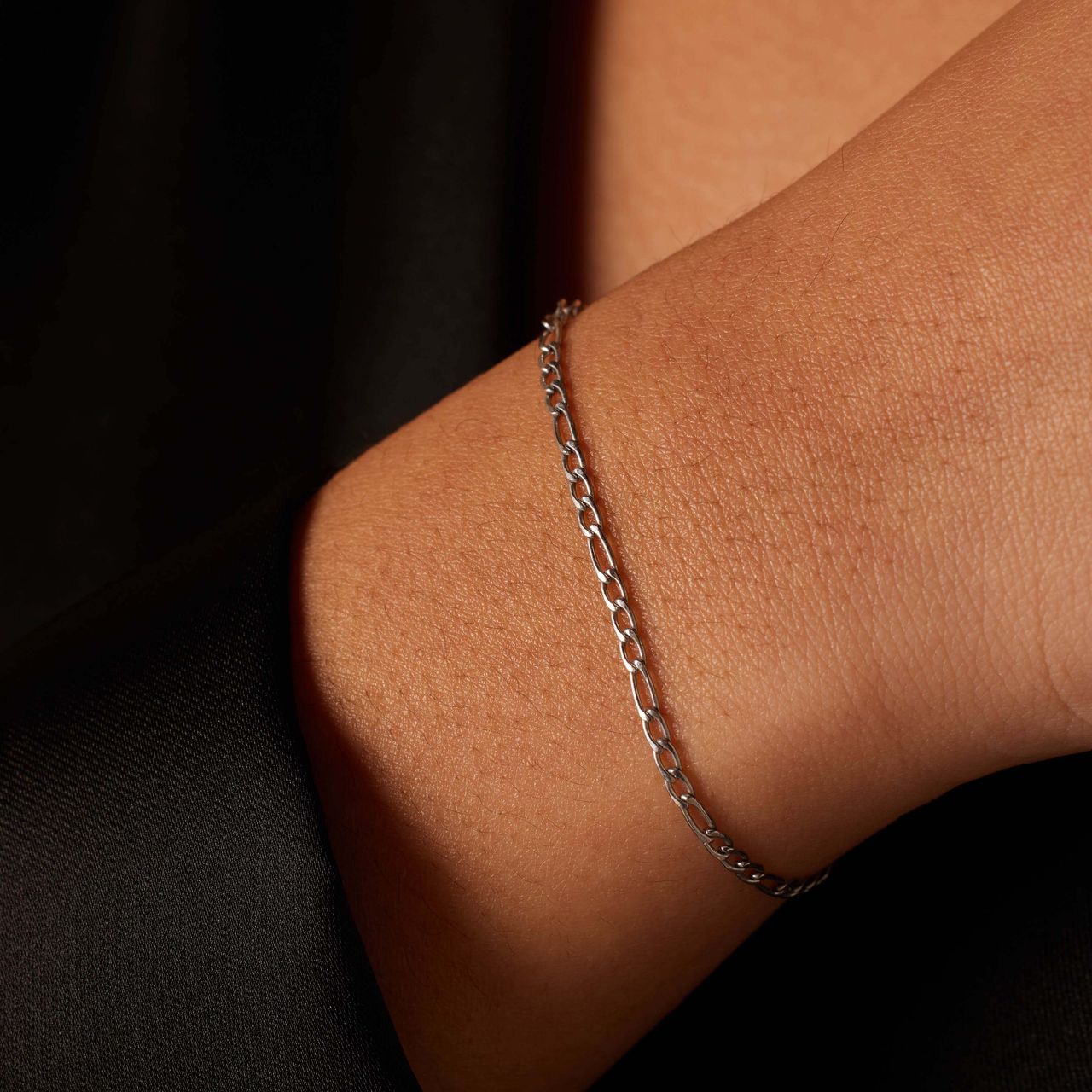 Armband mit Figaroglied aus Edelstahl, 2 mm