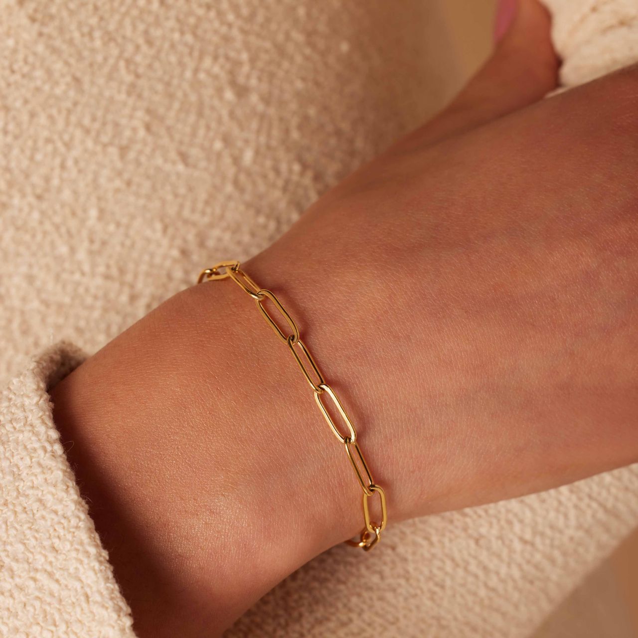 Armband aus Edelstahl, vergoldet, mit Closed-Glied 4 mm