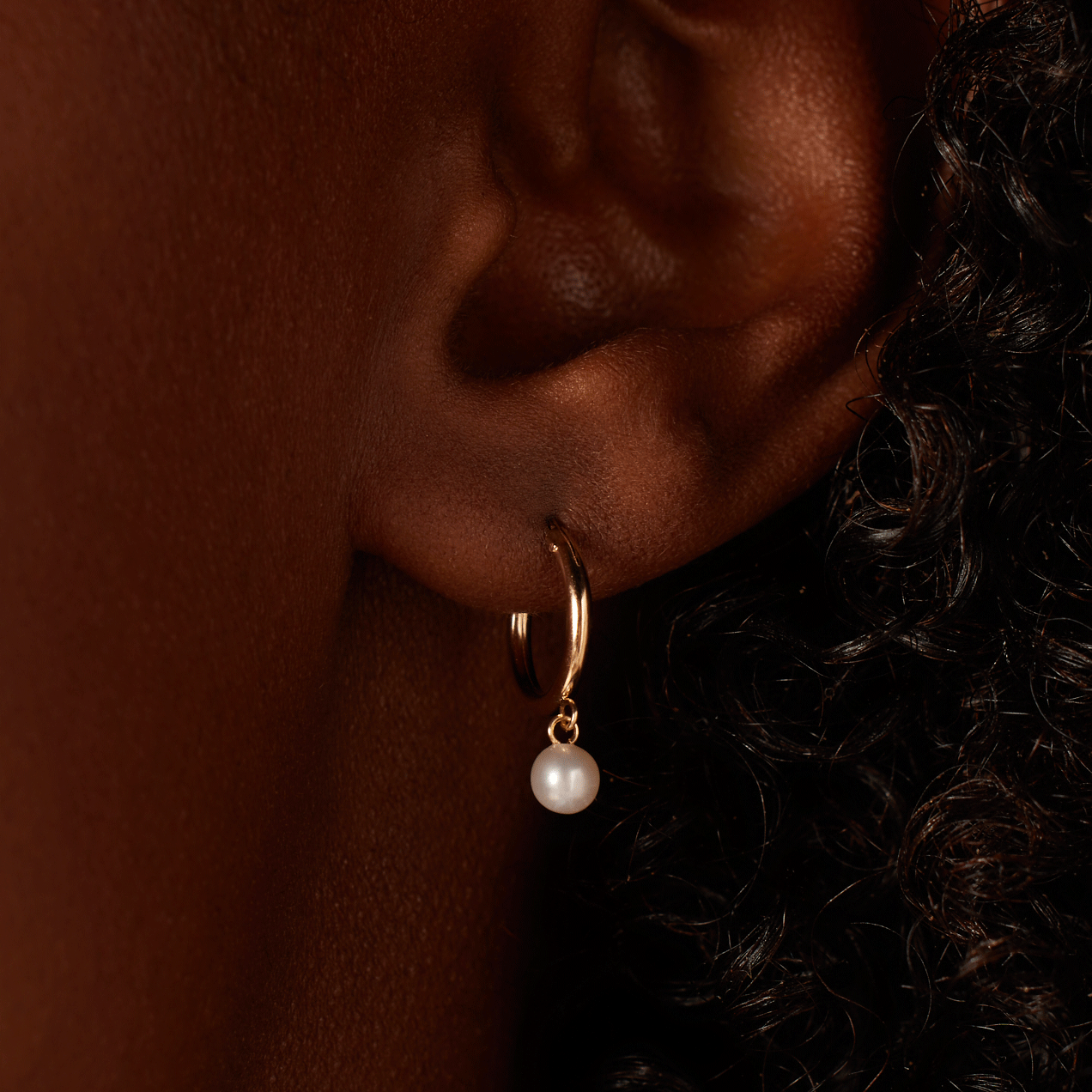 Ohrringe aus 585er Gelbgold mit Perle