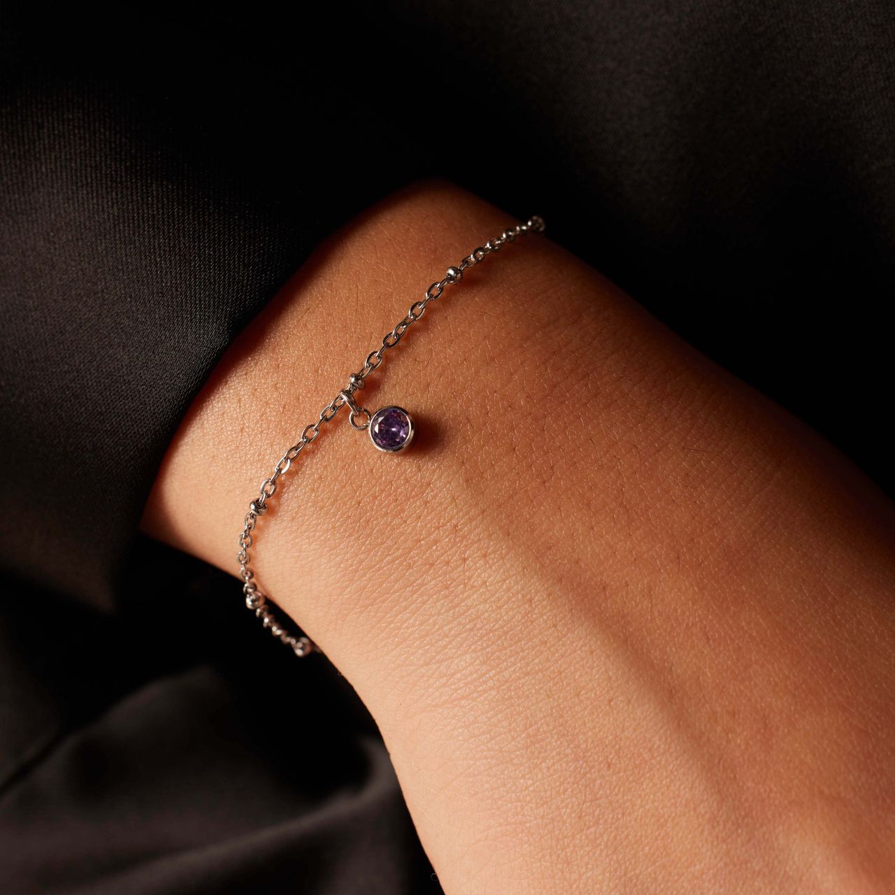 Armband aus Edelstahl, vergoldet, mit Geburtsstein, Februar