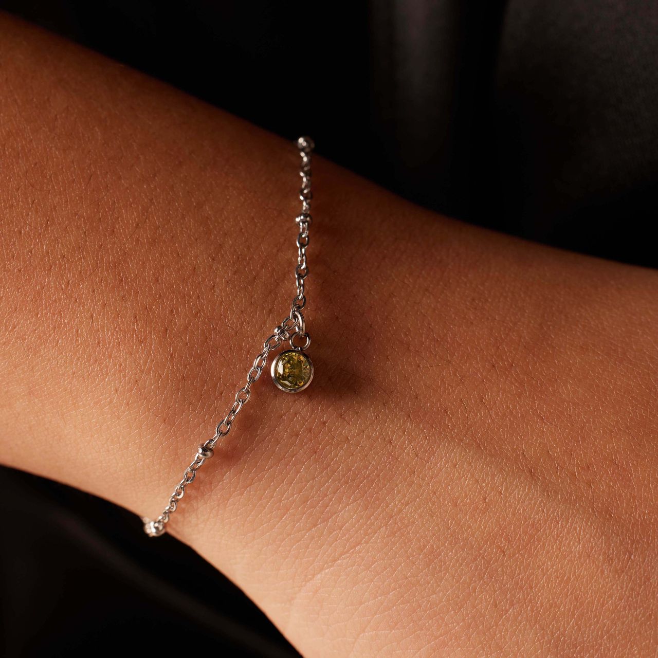 Stainless steel armband geboortesteen november