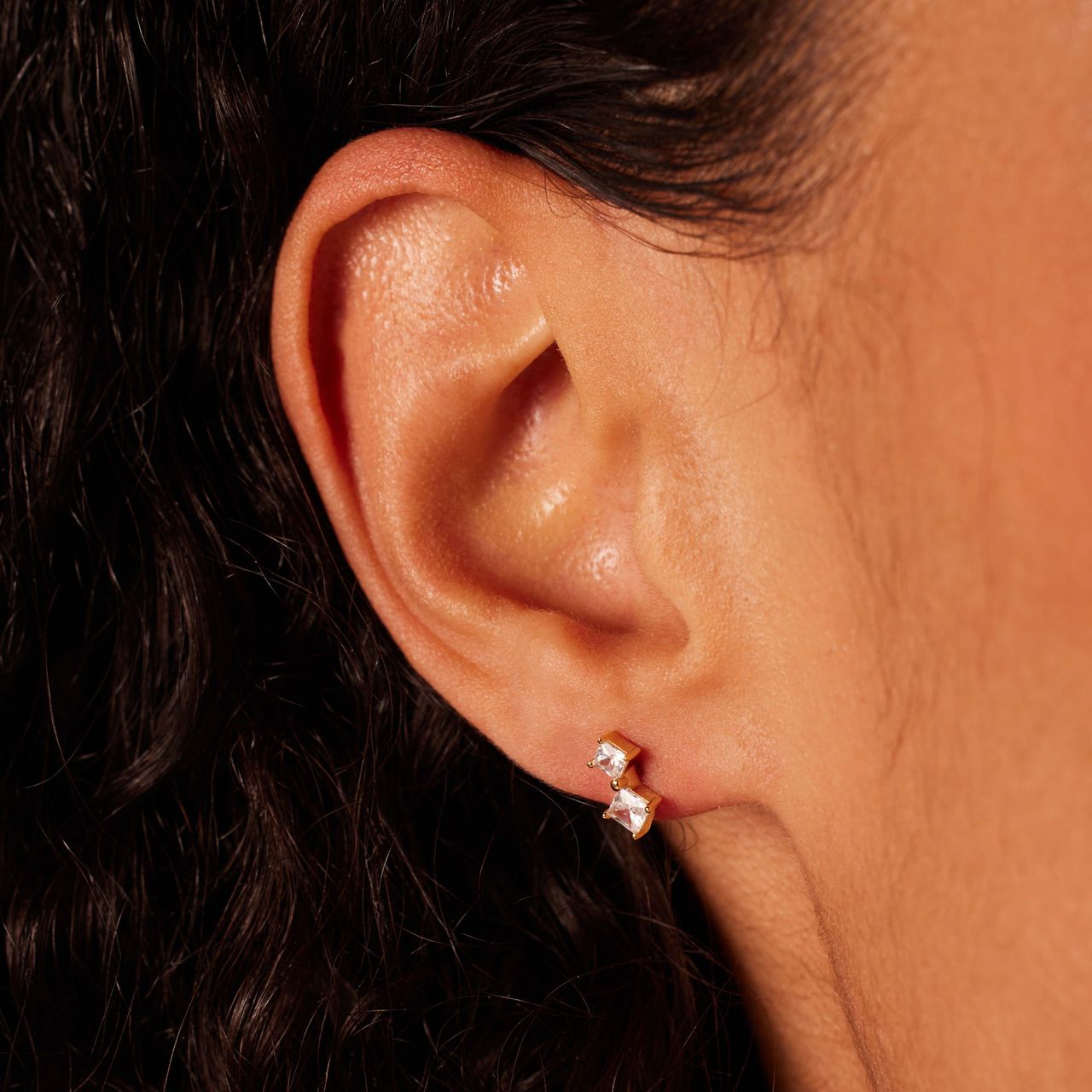 Zilveren goldplated oorknoppen met zirkonia voor dames
