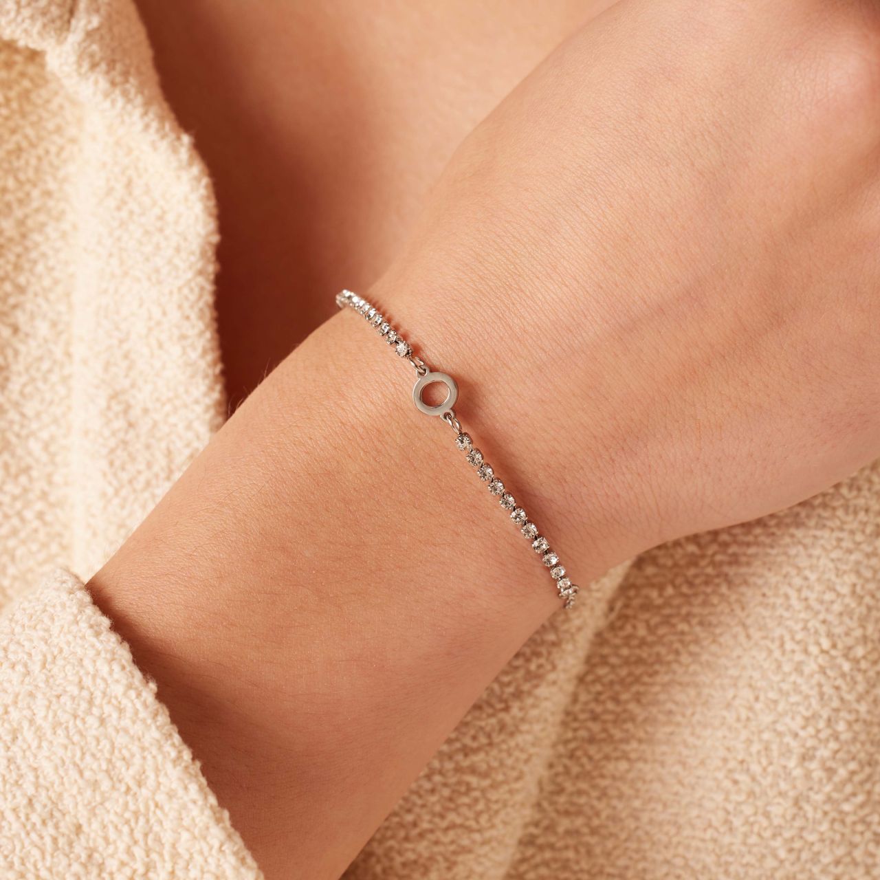 Stalen tennis armband wit cz letter - O