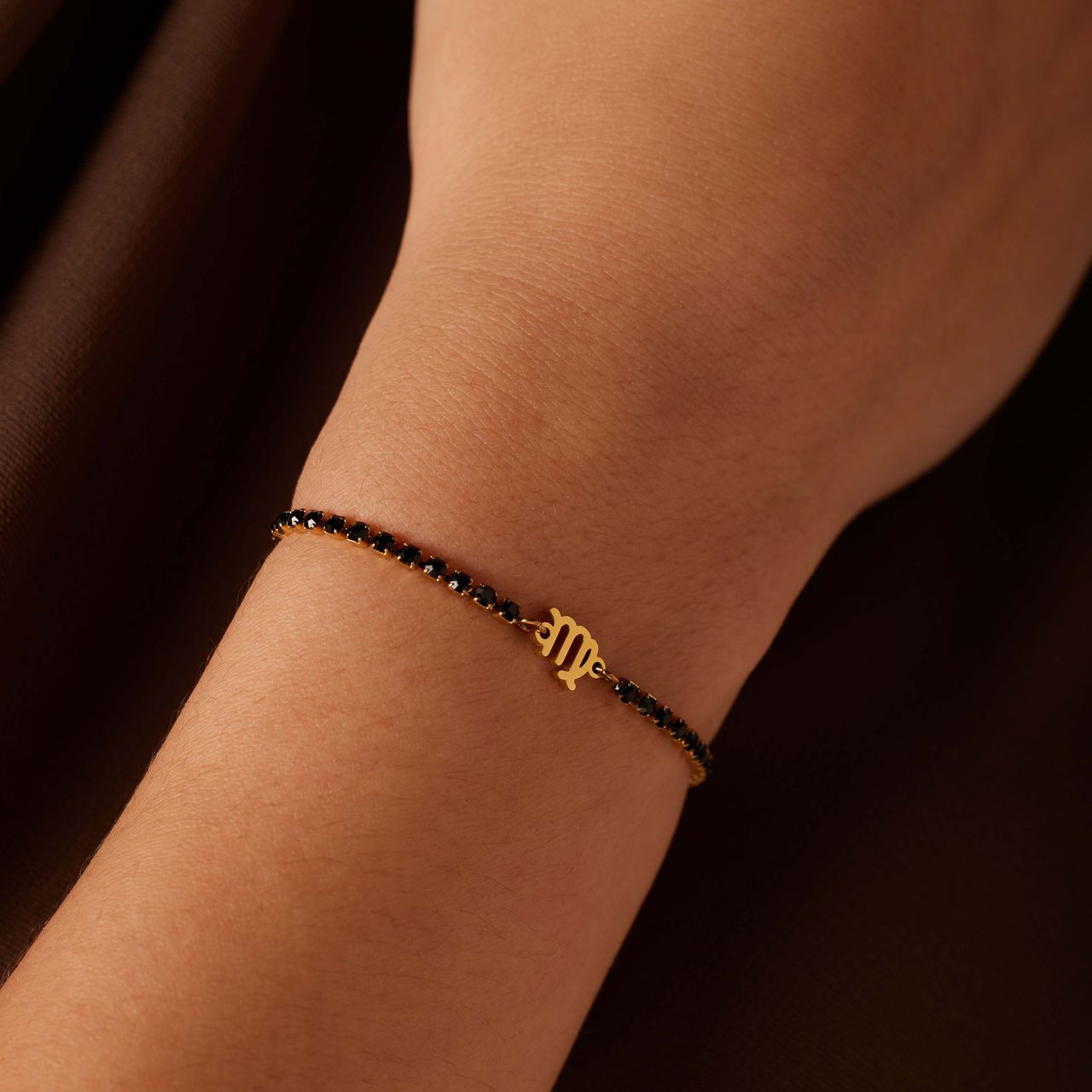 Stalen goldplated fantasiearmband met sterrenbeeldhanger Maagd met zirkonia voor dames