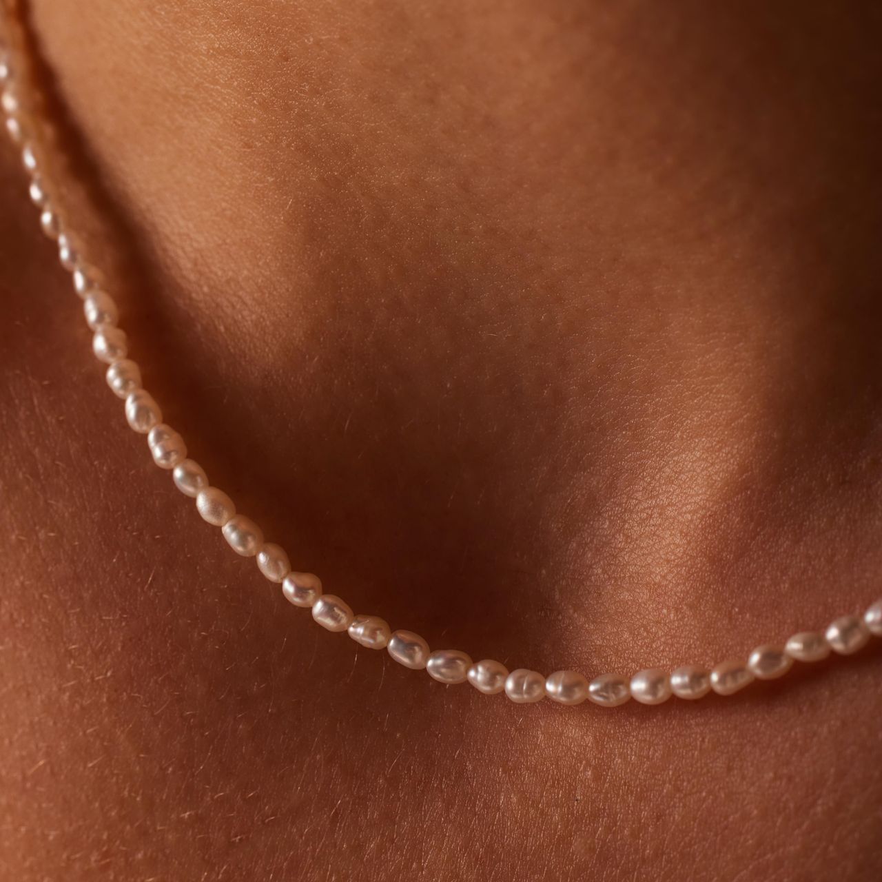 Silberne Perlenkette mit Perle für Damen