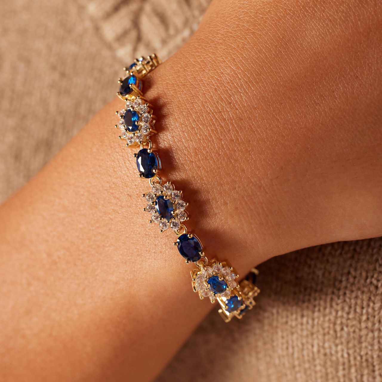 Silberarmband Zirkonia blau, vergoldet
