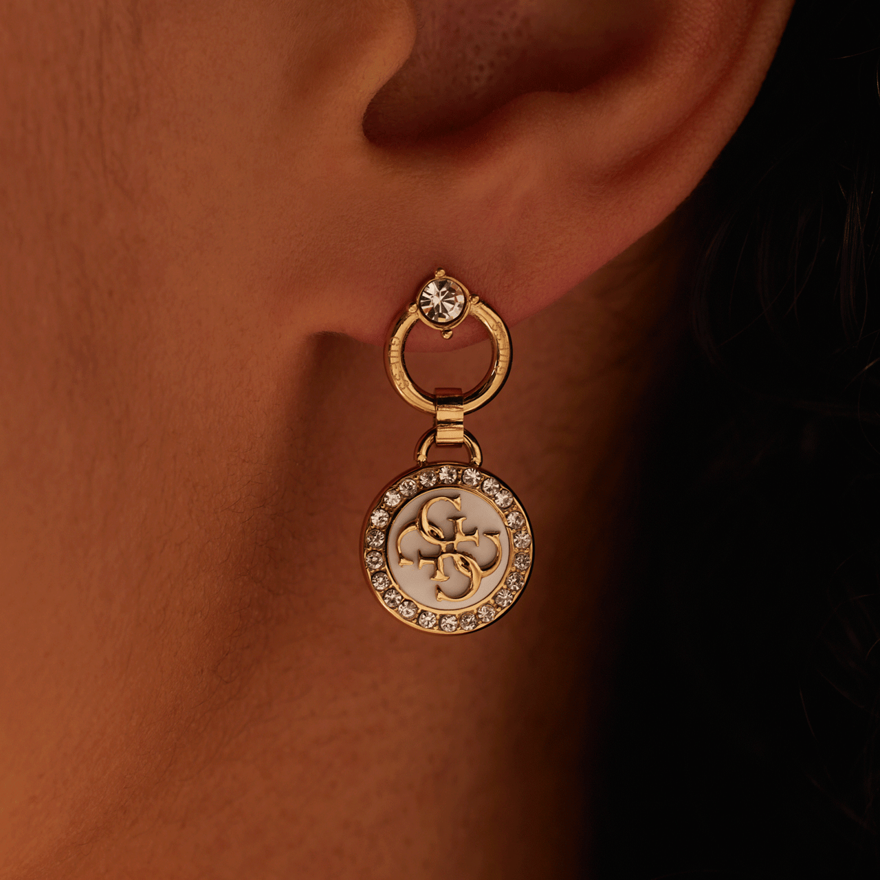 Guess stalen goldplated oorbellen DREAMING GUESS