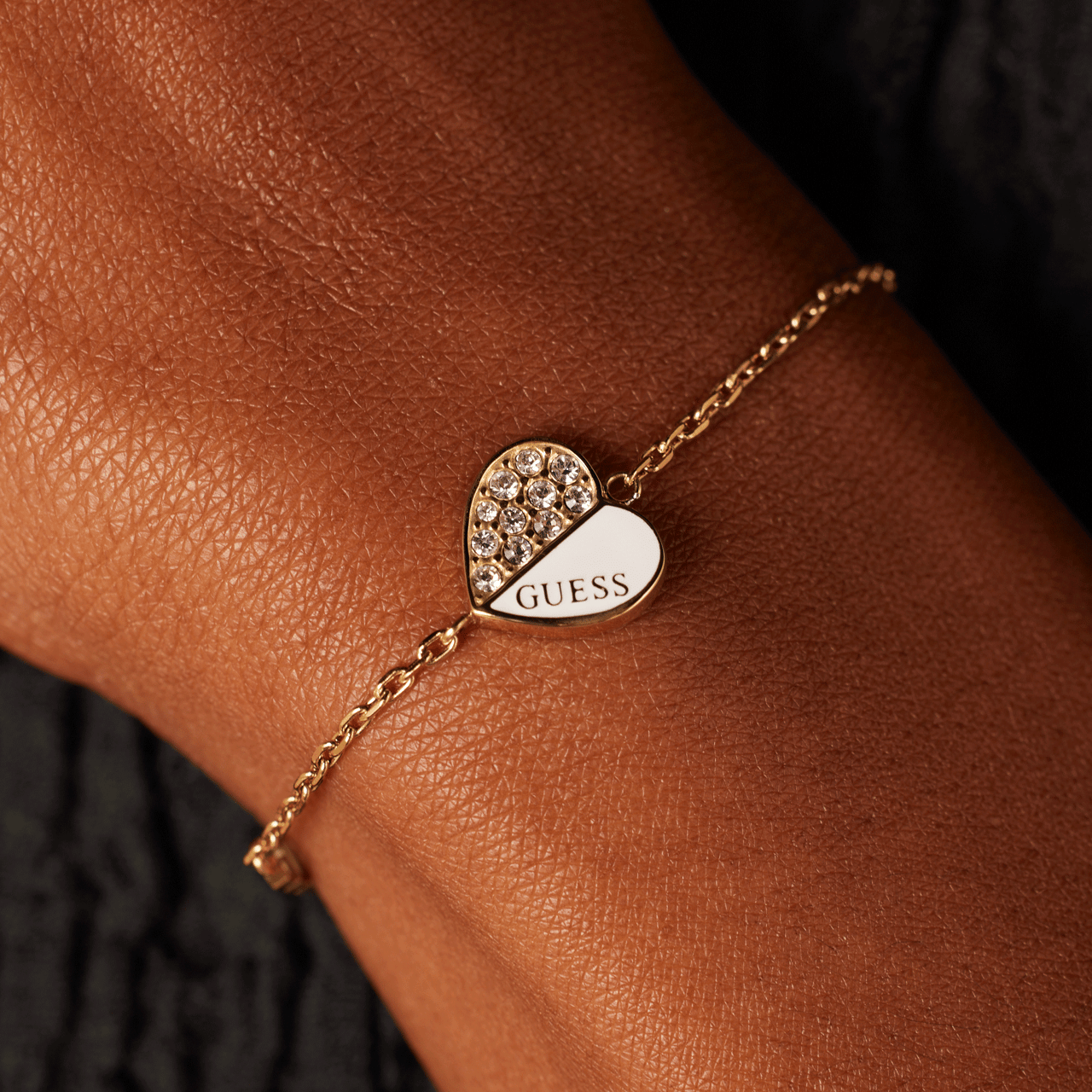 Guess Armband aus Edelstahl, vergoldet, LOVELY GUESS