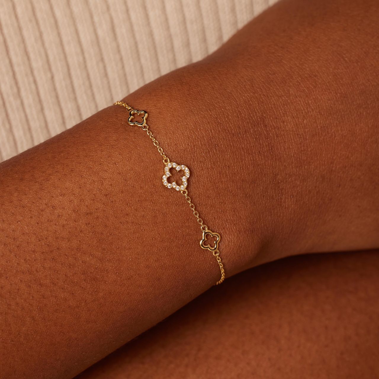 Armband aus 925er Silber, vergoldet, Kleeblatt, Zirkonia