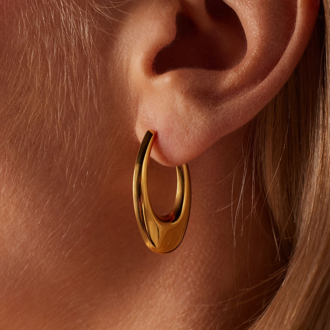 Ohrringe aus Edelstahl, vergoldet, oval
