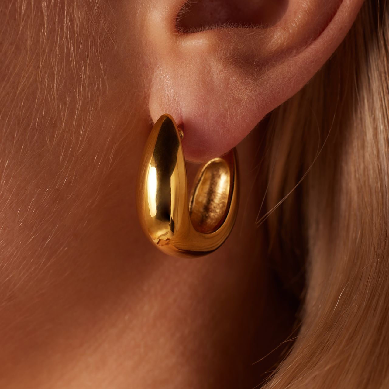 Camille stainless steel goldplated oorringen chunky voor dames