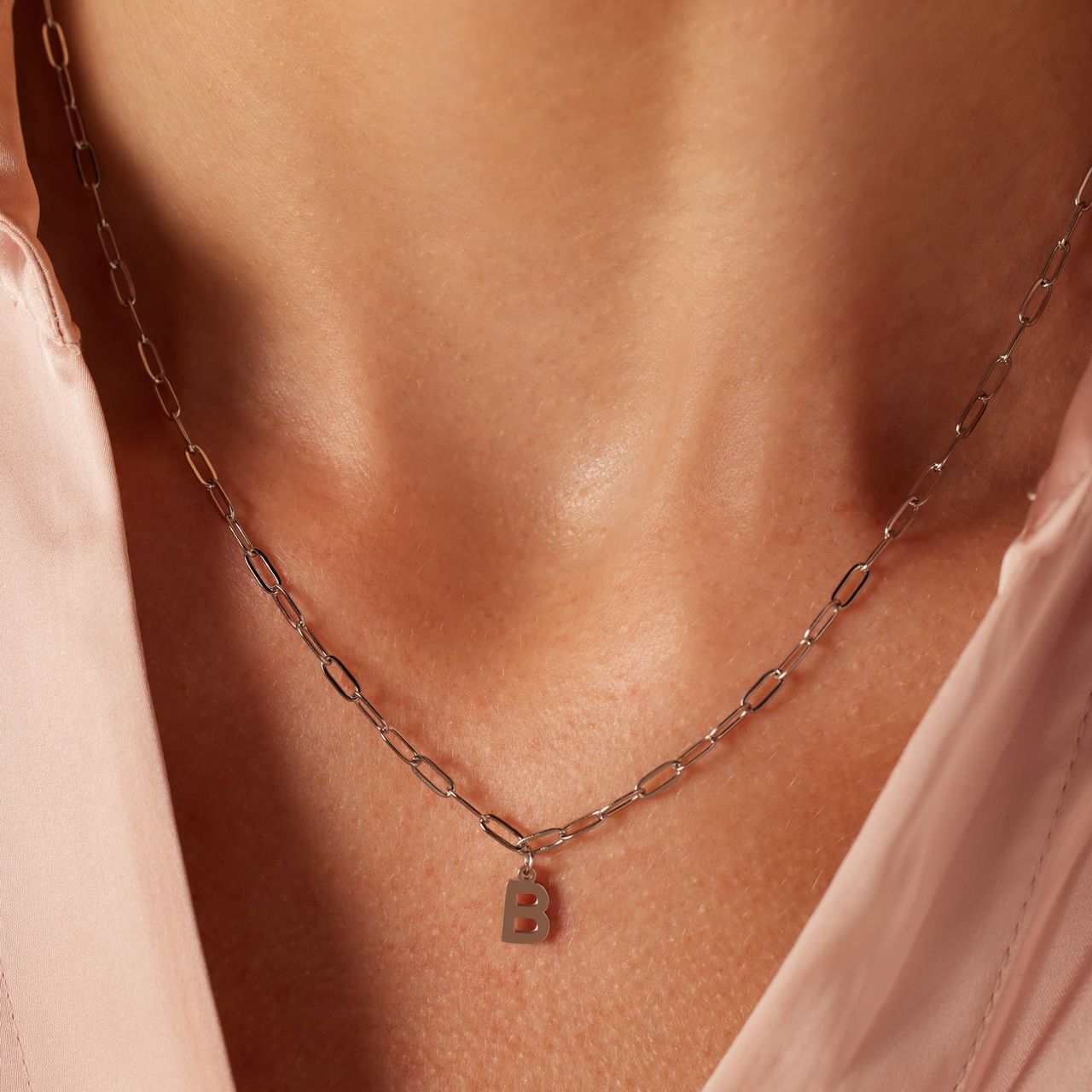 Stainless steel ketting closed forever met letter B