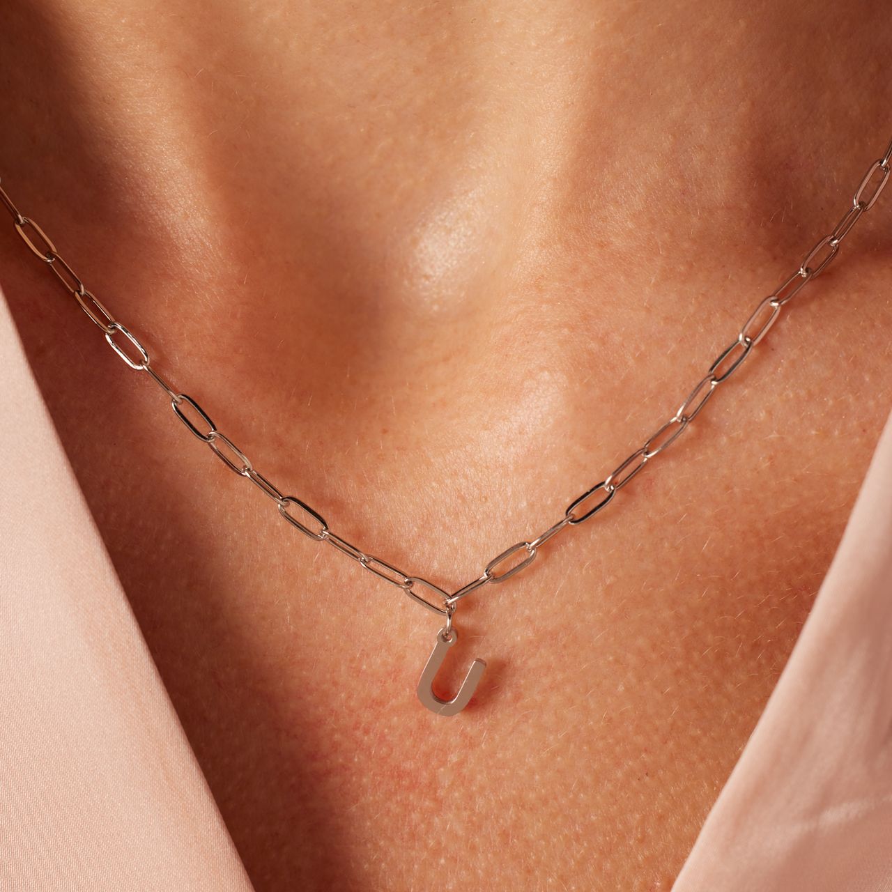 Stainless steel ketting closed forever met letter U