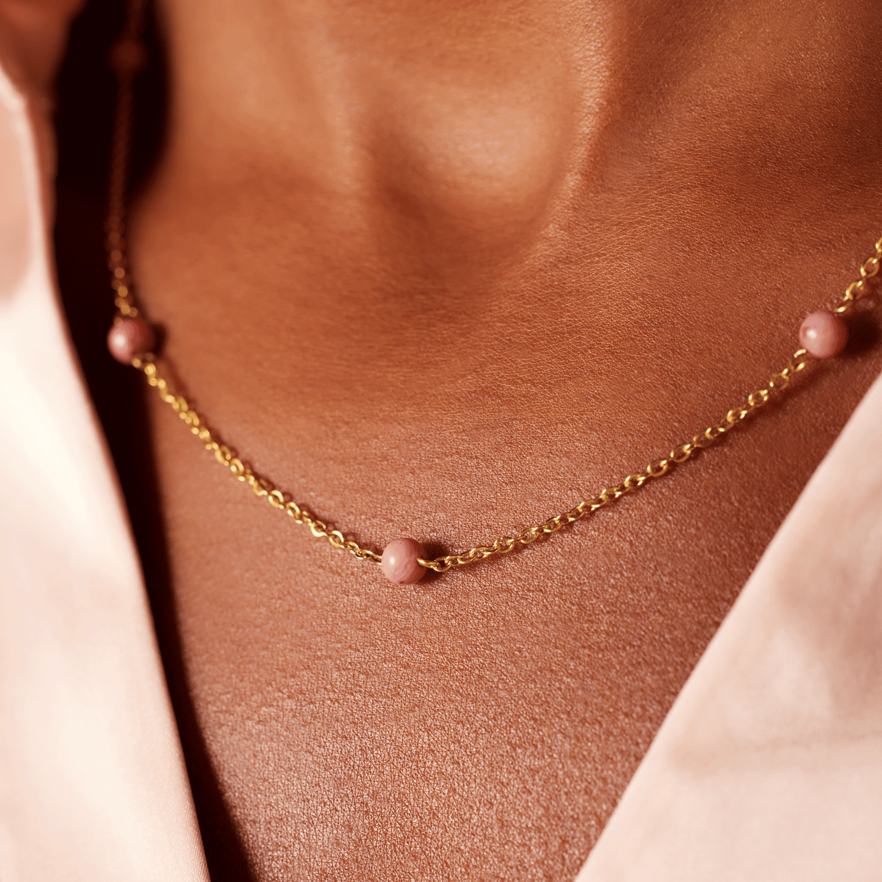 Stalen goldplated ketting met hanger rhodoniet voor dames