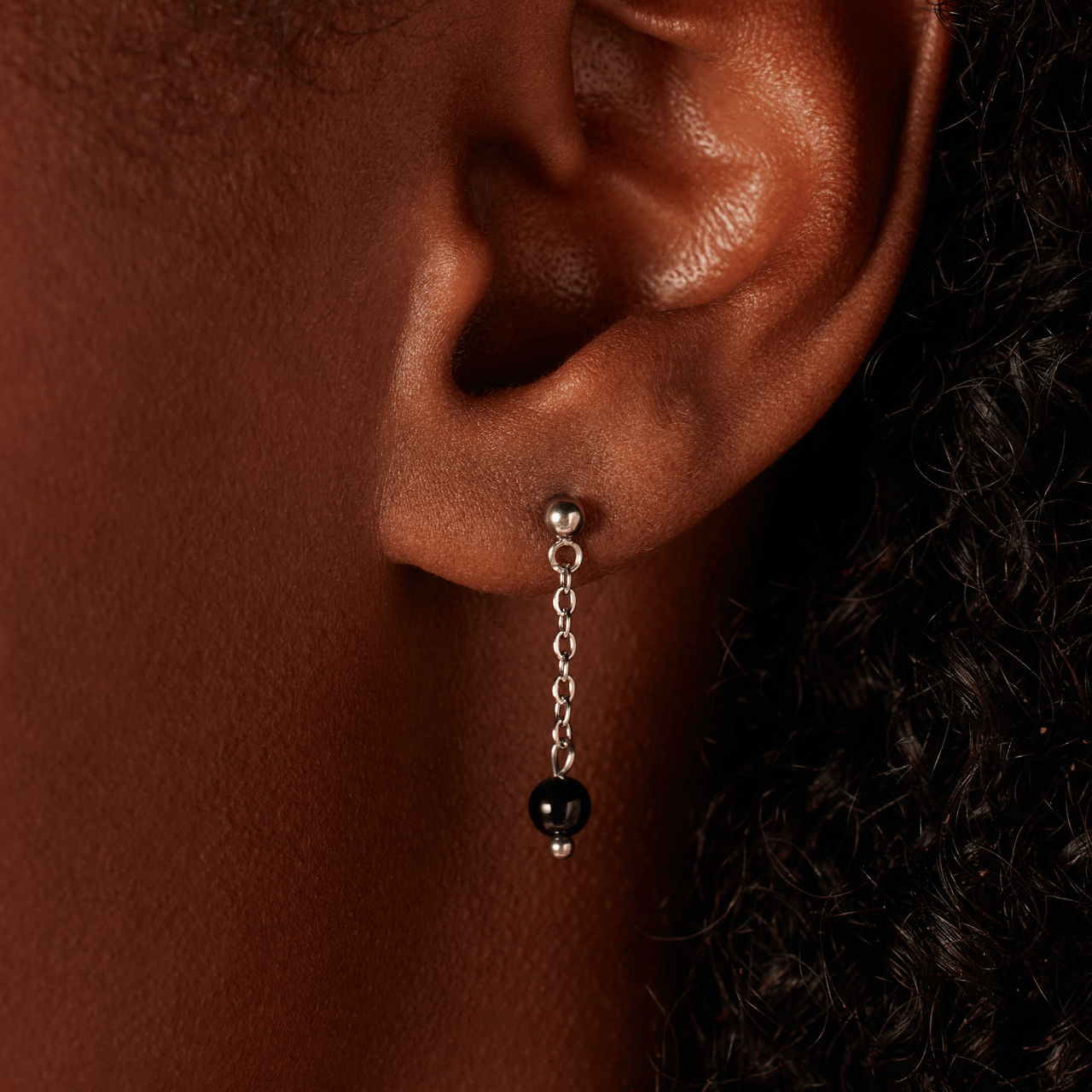 Stalen oorknoppen gemstone Black Agate voor dames