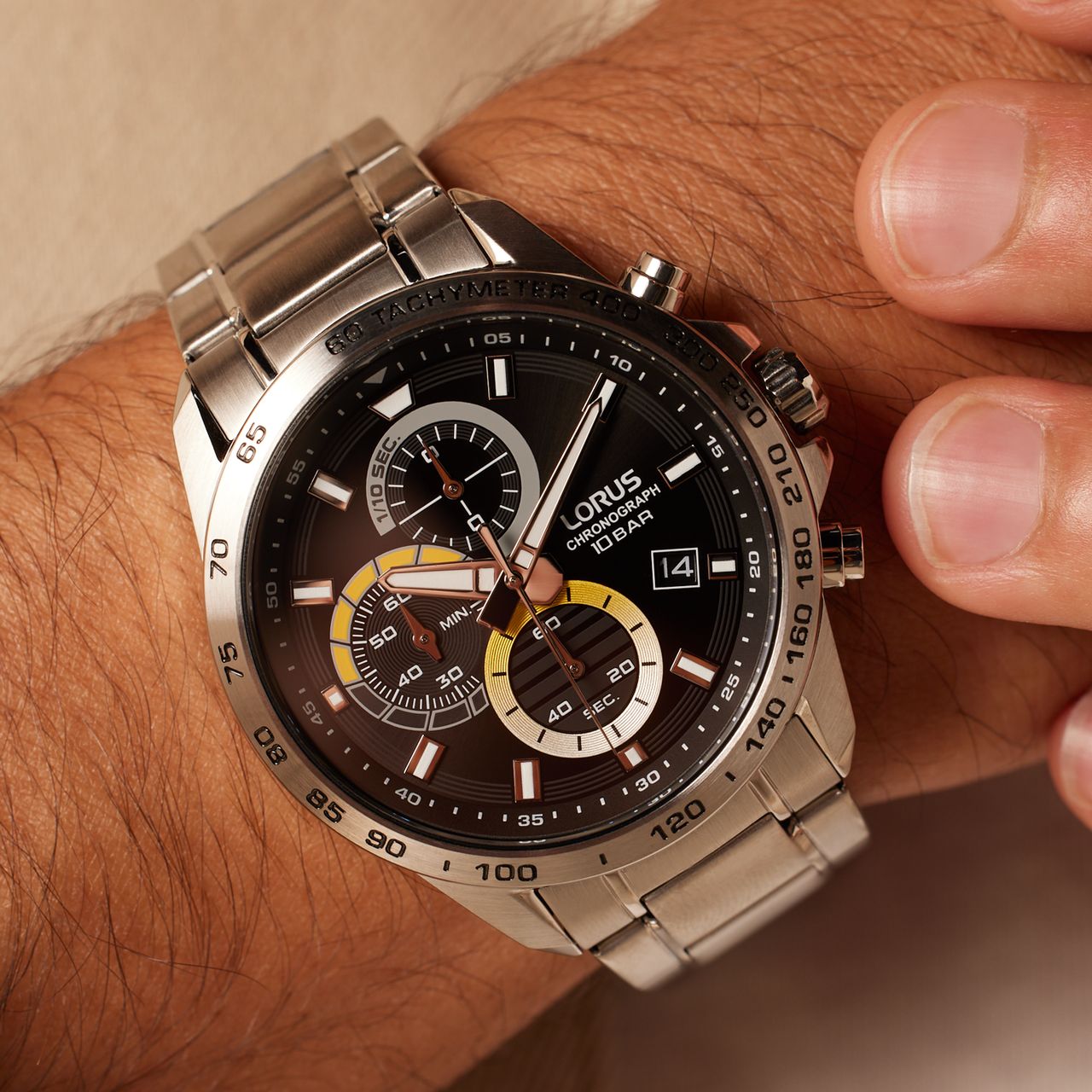 Lorus herenhorloge met stainless steel band RM351JX9