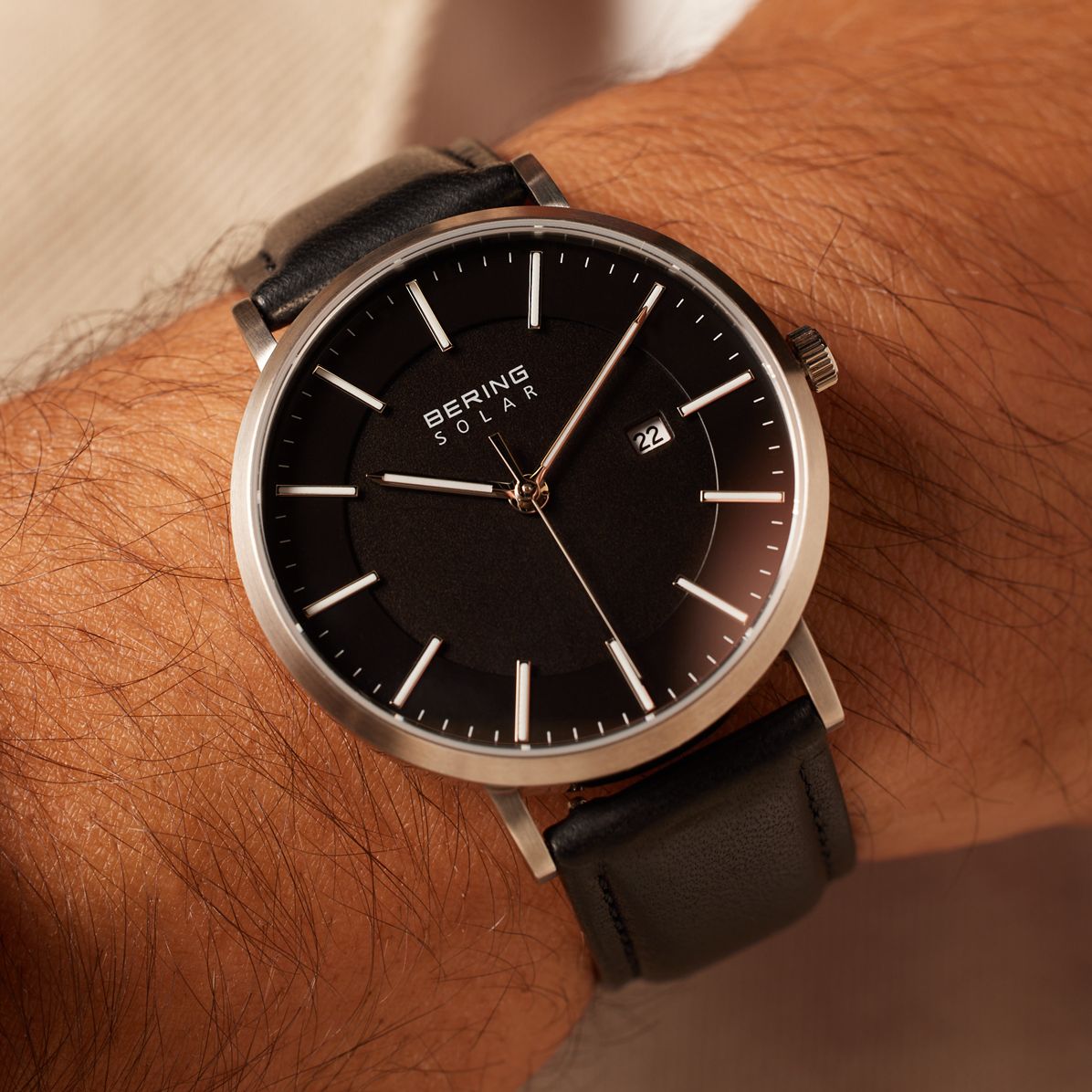 Bering horloge met leren band zwart 15439-402