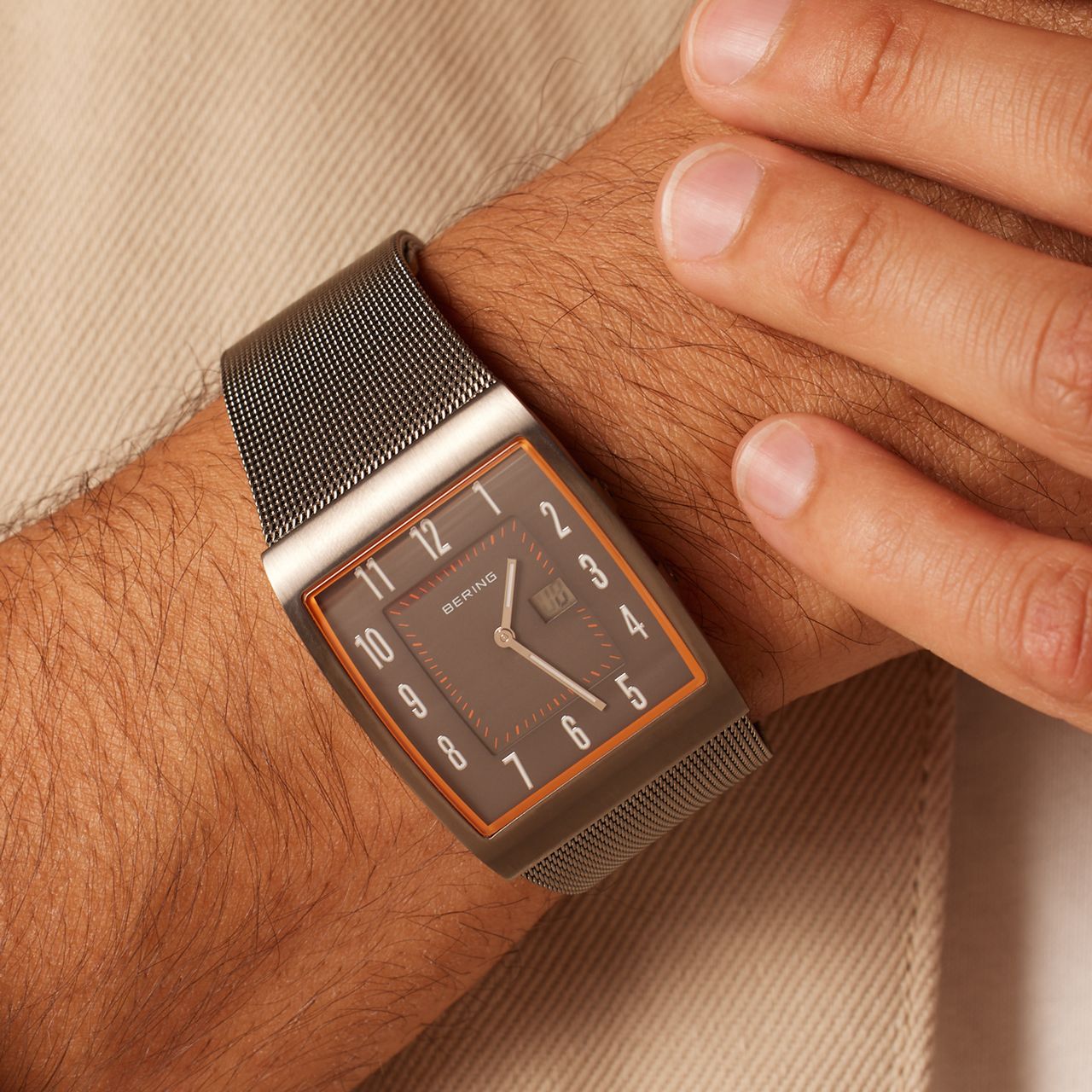 Bering horloge radio-gestuurd meshband 52033-379
