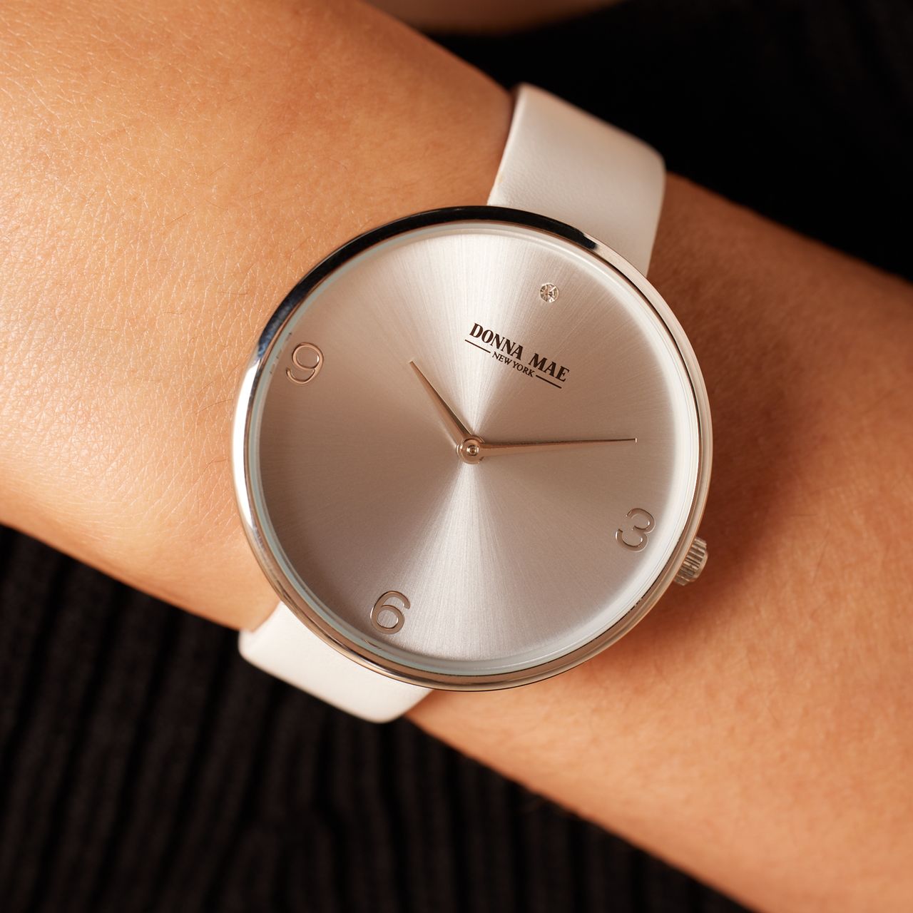 Donna Mae horloge met witte leren band en zirkonia